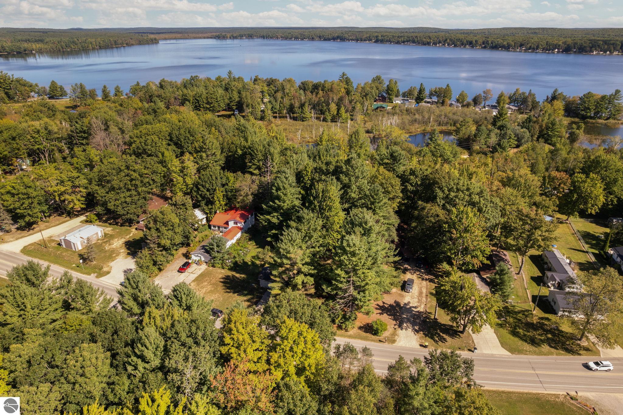 7283 NE County Road 612