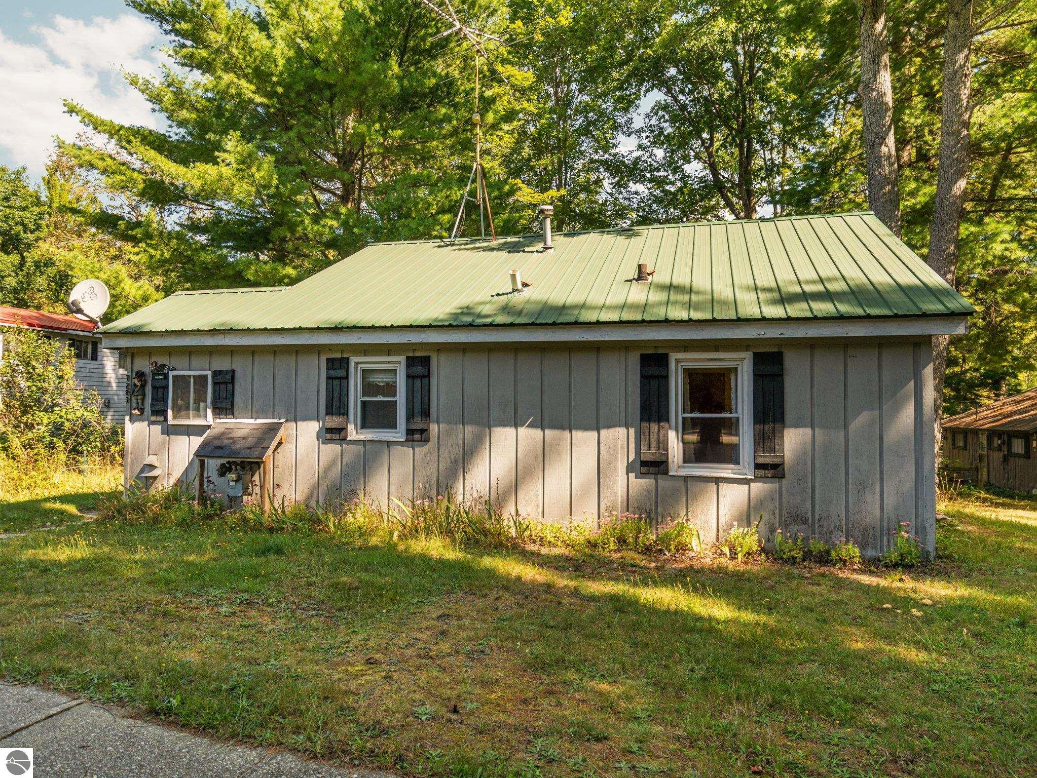 7283 NE County Road 612