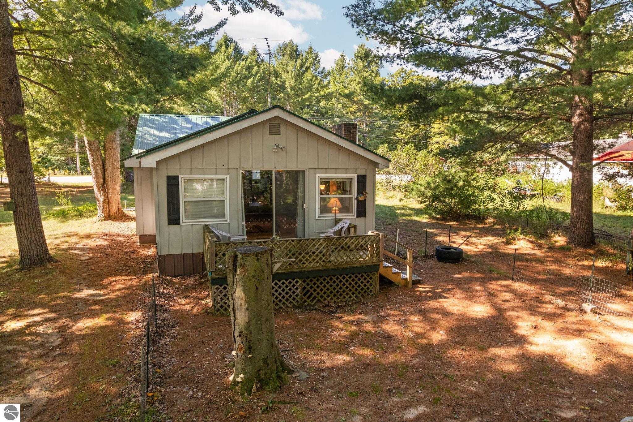 7283 NE County Road 612