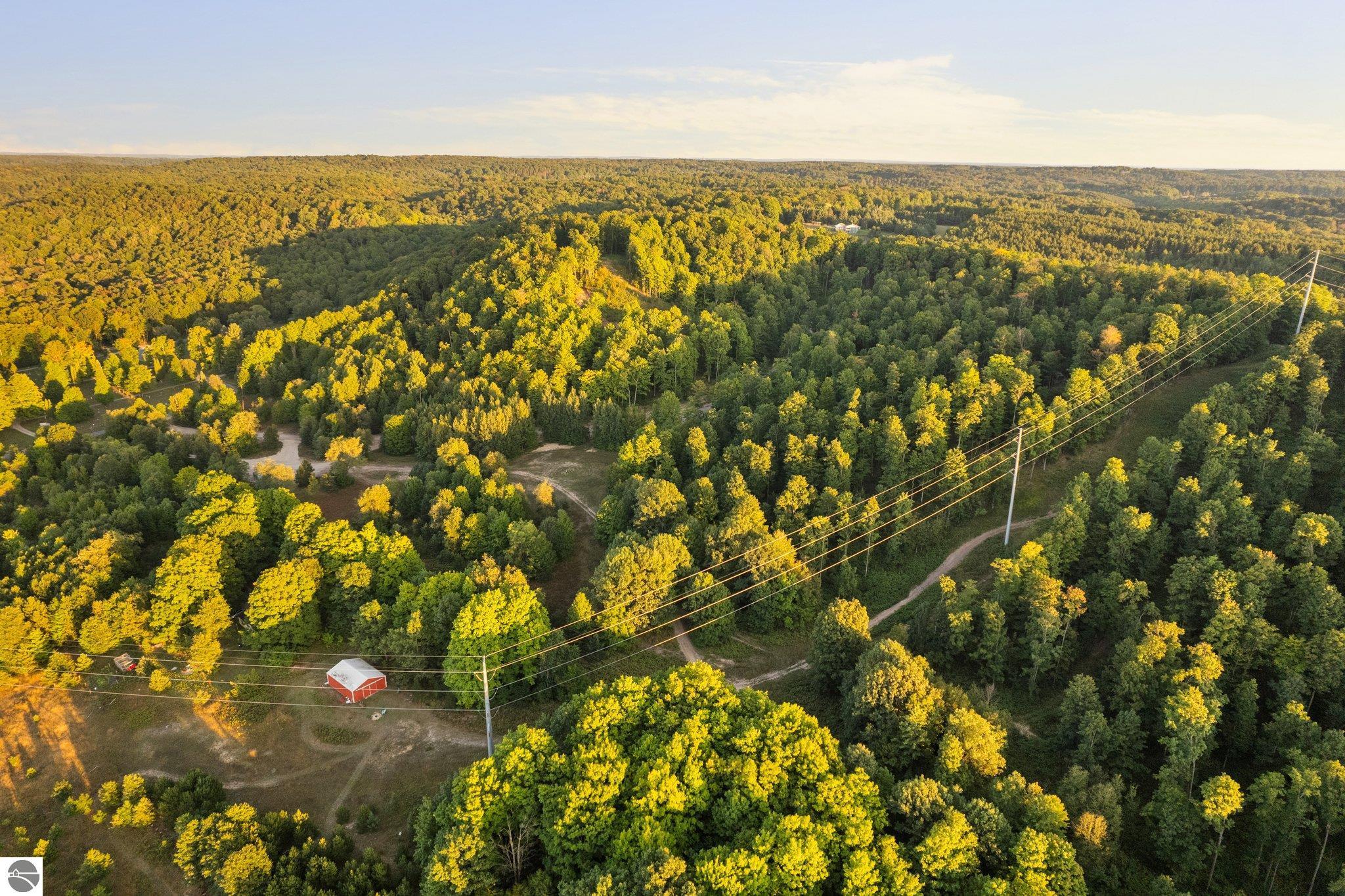 24.6 Acres Retreats Way