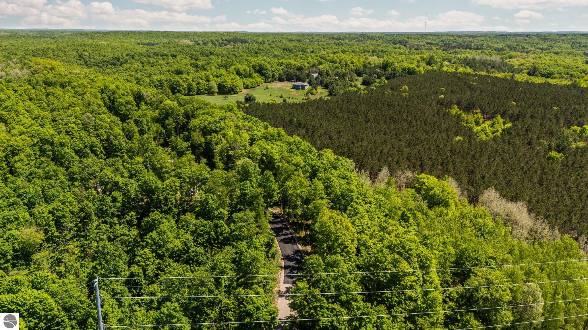 22.55 Acres Retreats Way