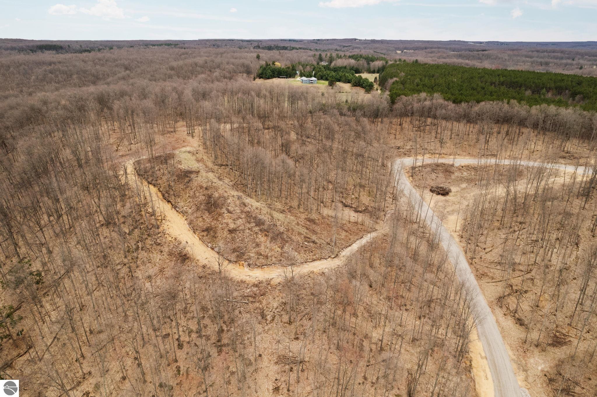 42.02 Acres Retreats Way