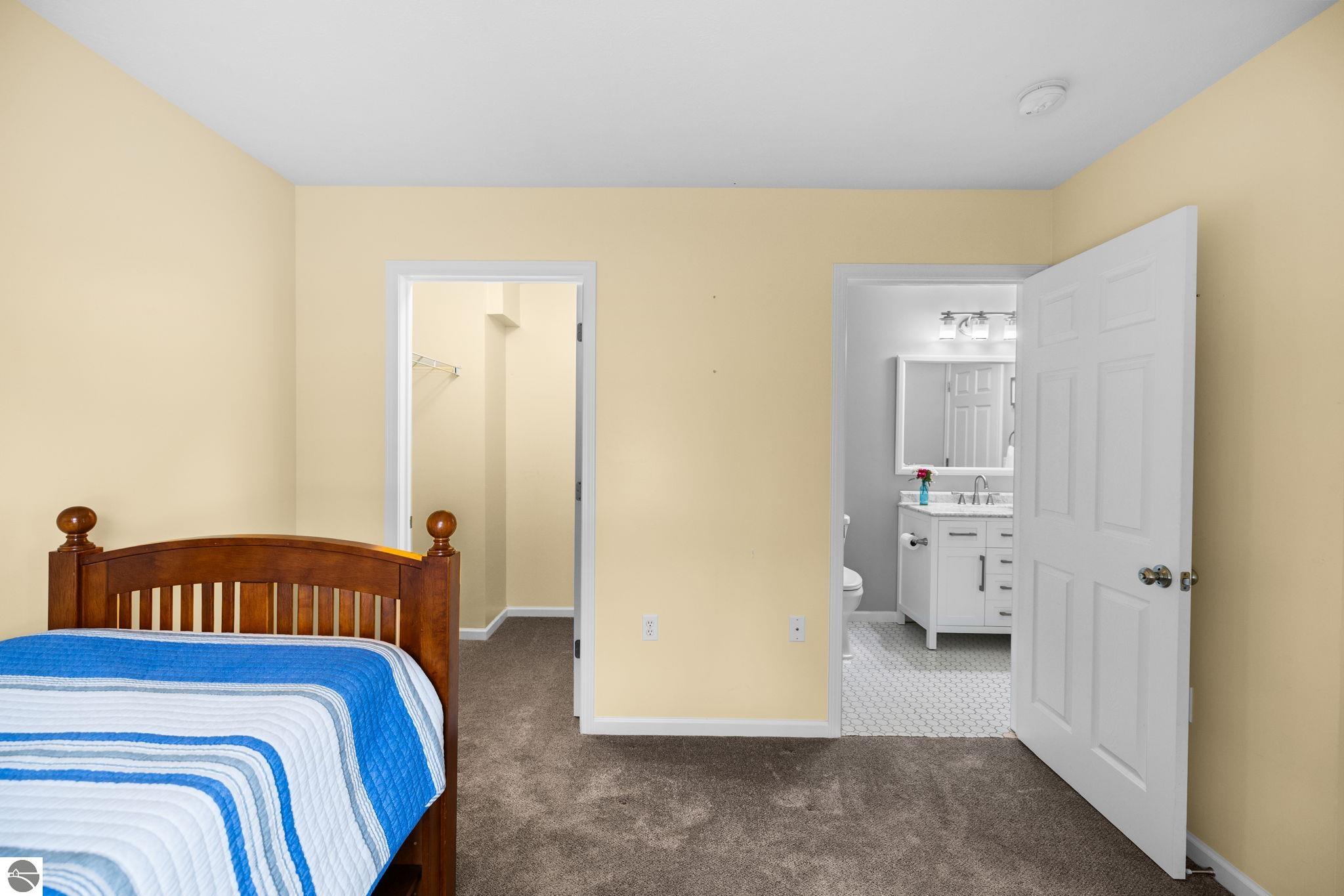 1511 Kent Street # 4 Unit: #4
