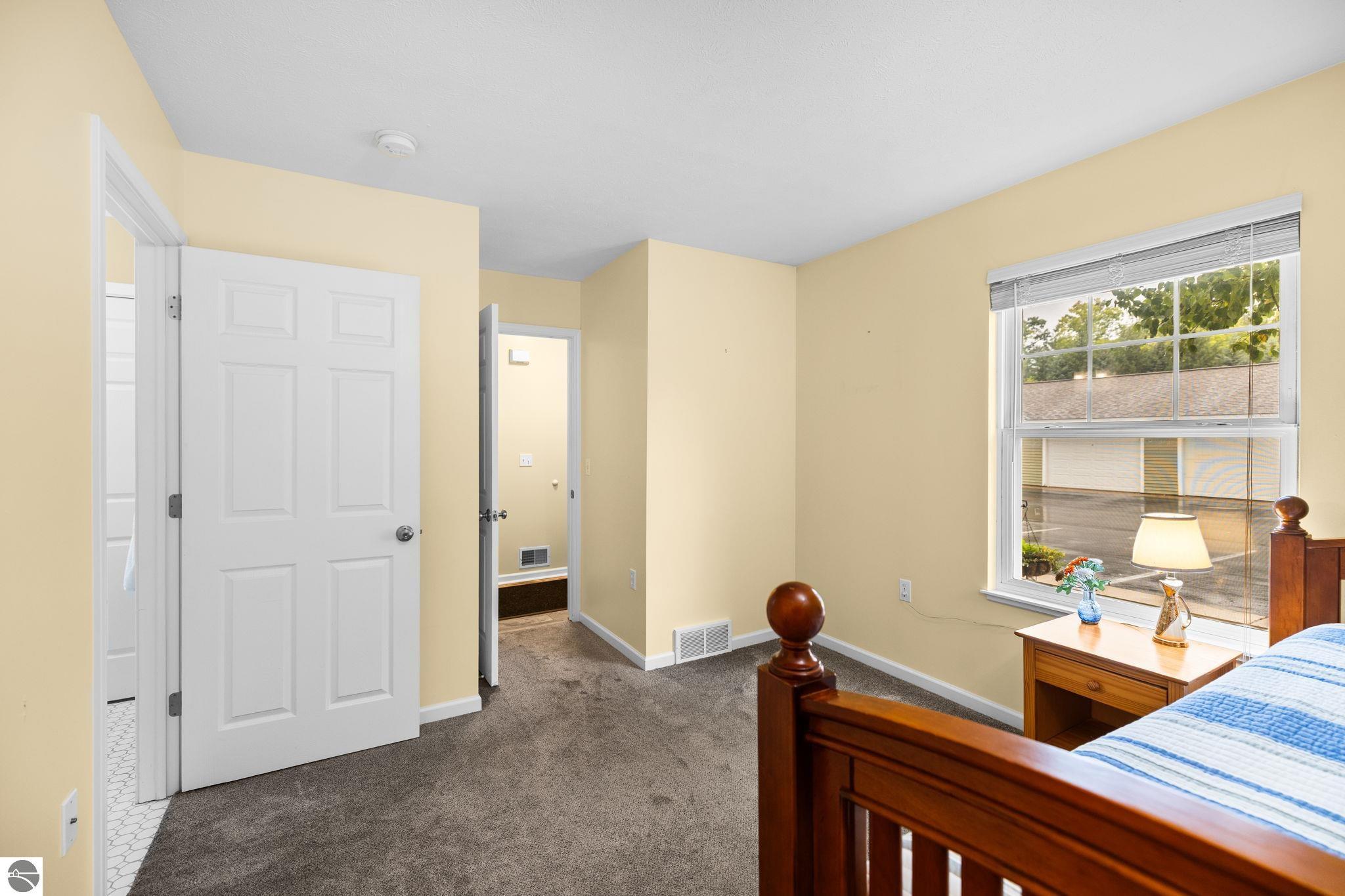 1511 Kent Street # 4 Unit: #4