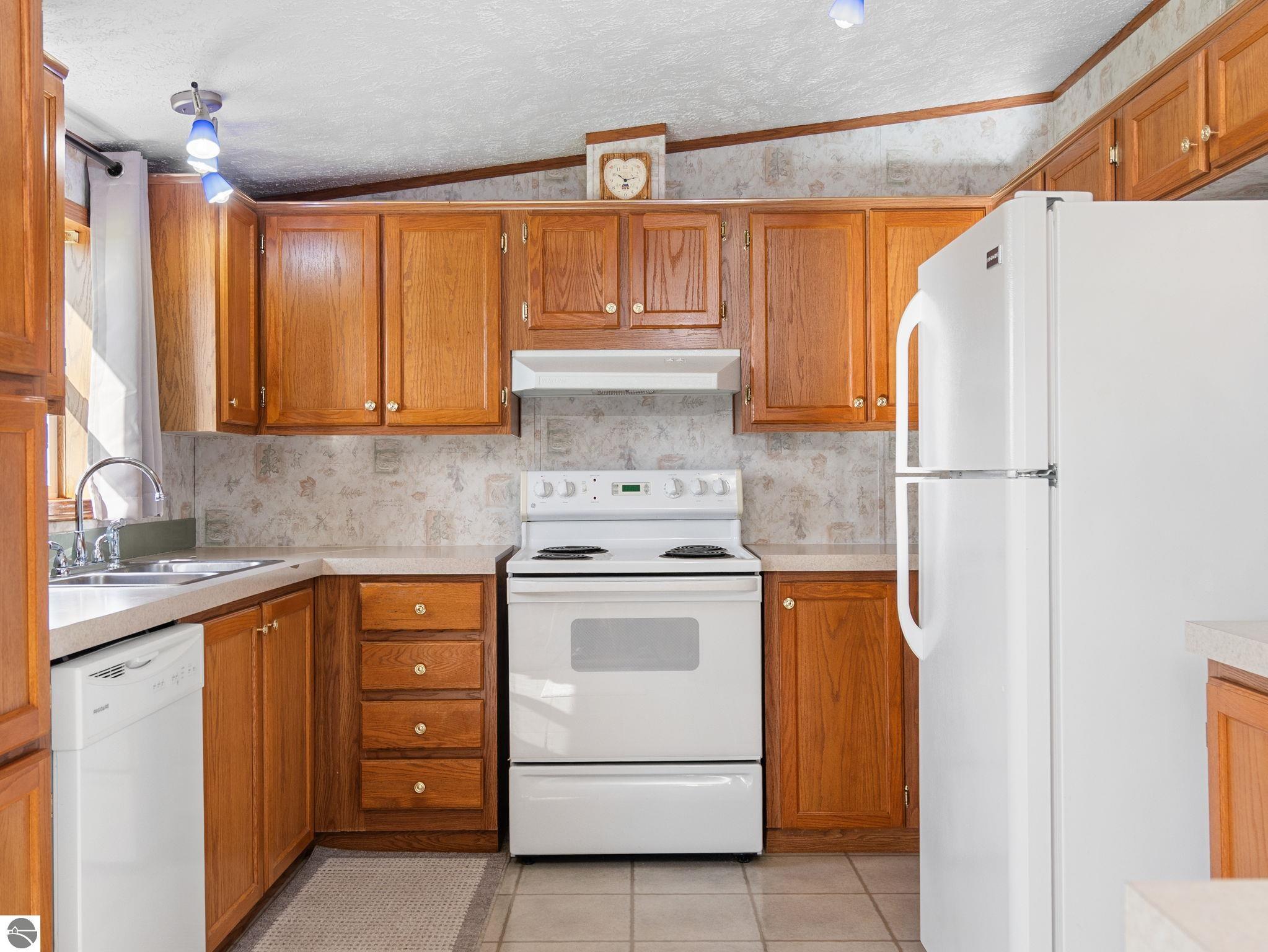 5777 W Elliott Road