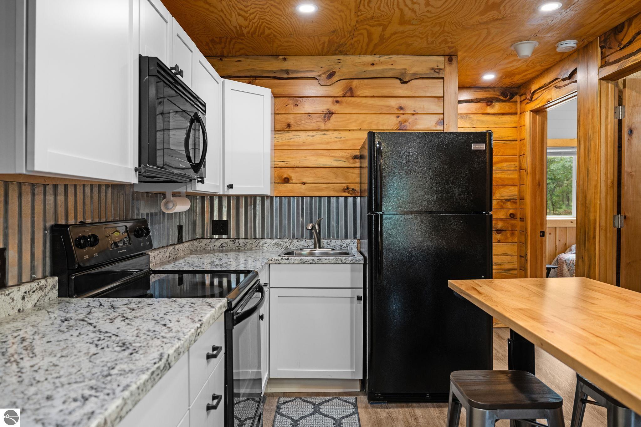 11663 SE Blueberry Trail