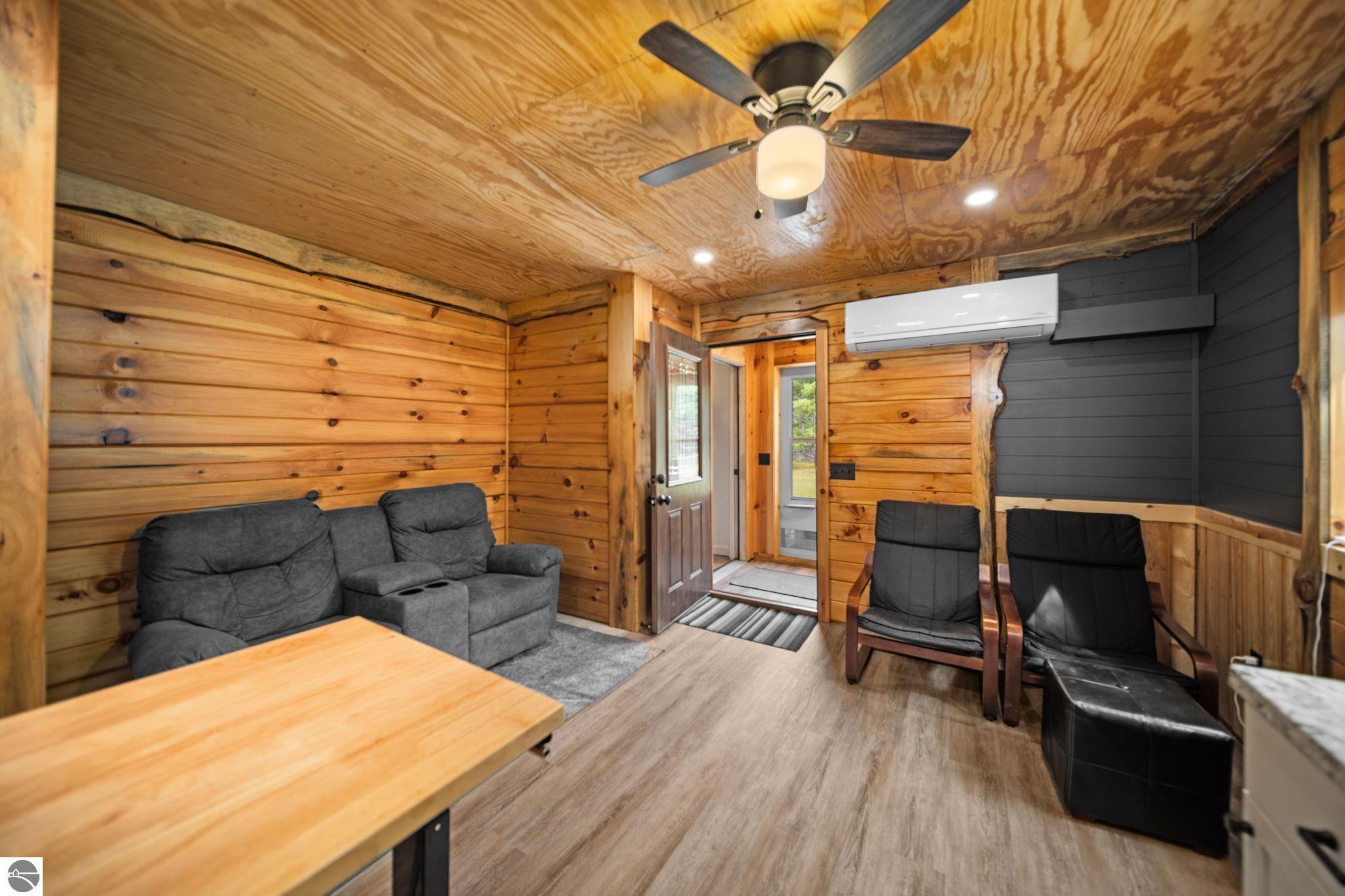 11663 SE Blueberry Trail