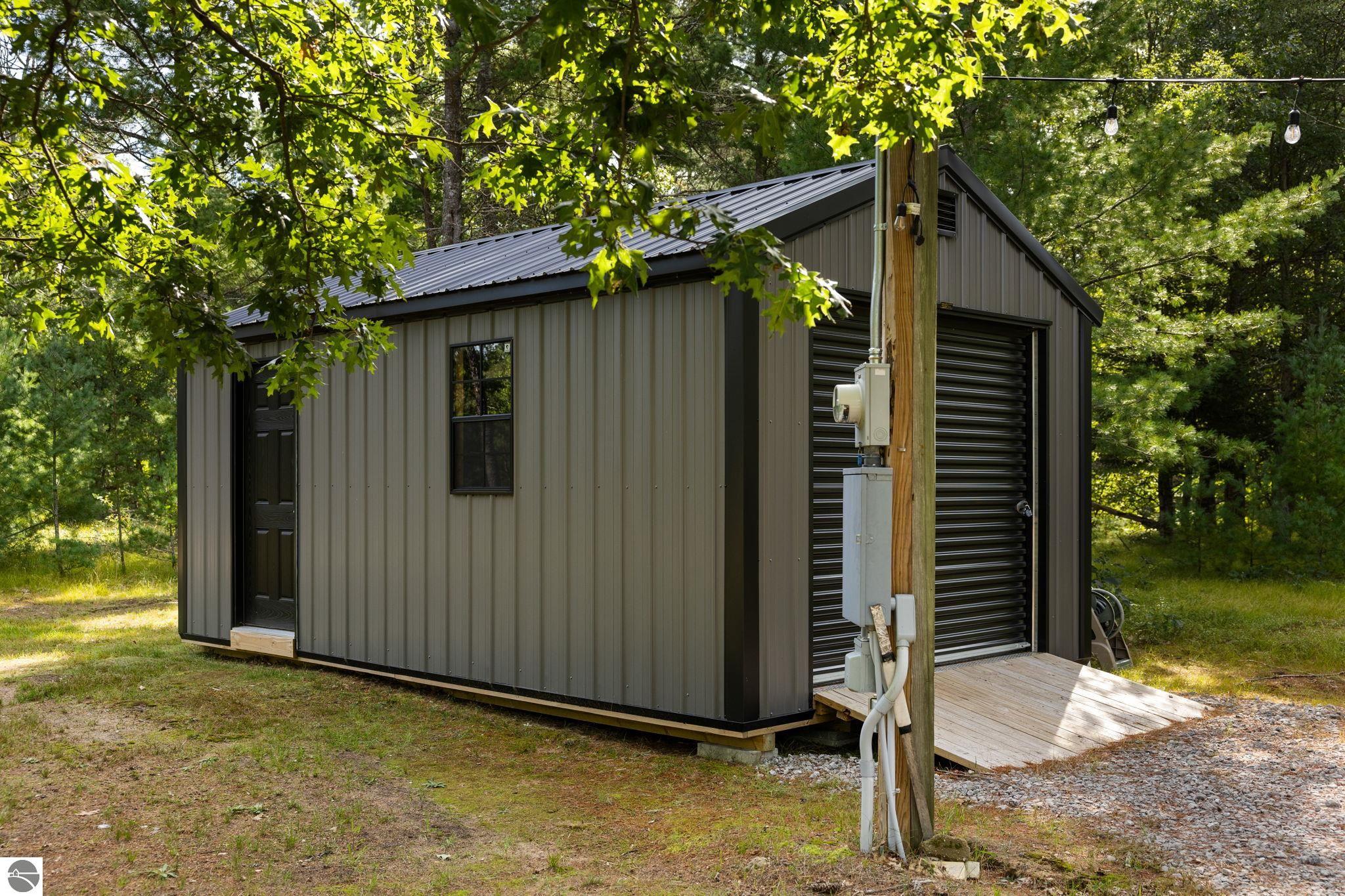 11663 SE Blueberry Trail