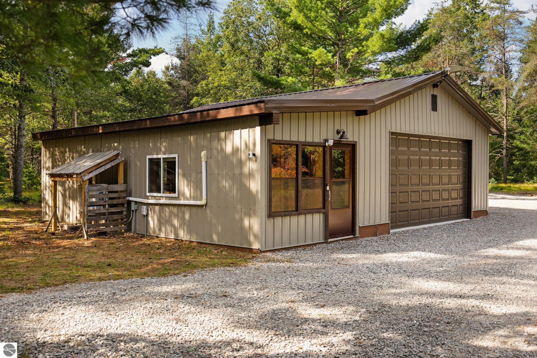 11663 SE Blueberry Trail