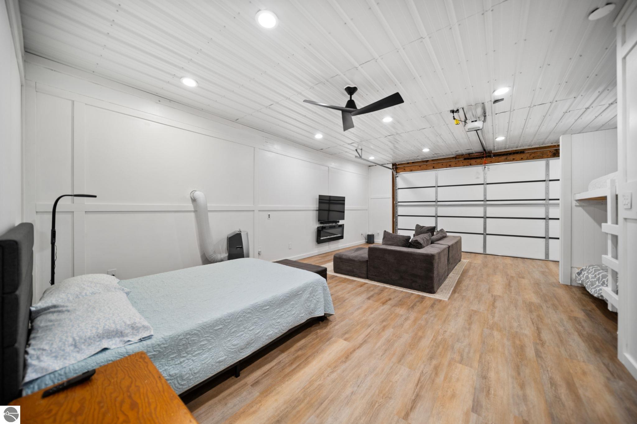 11663 SE Blueberry Trail
