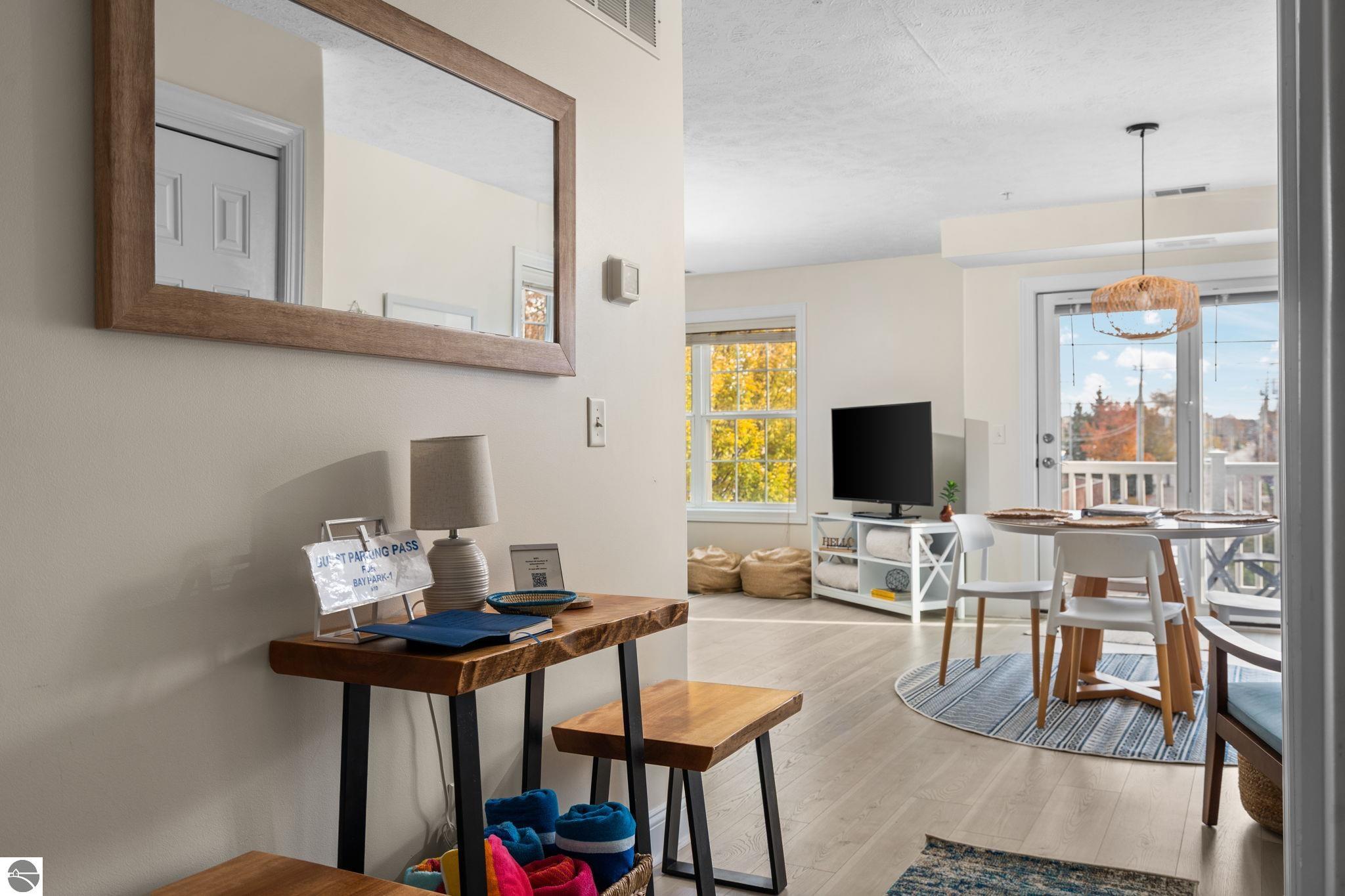 100 Hope Street # 210 Unit: #210