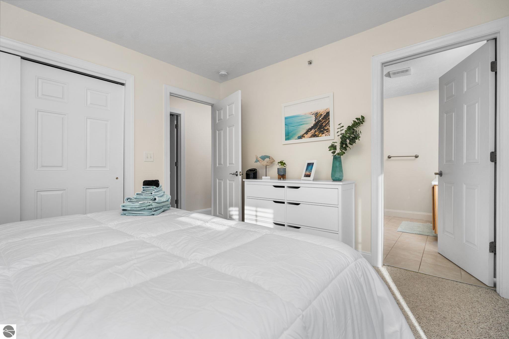100 Hope Street # 210 Unit: #210