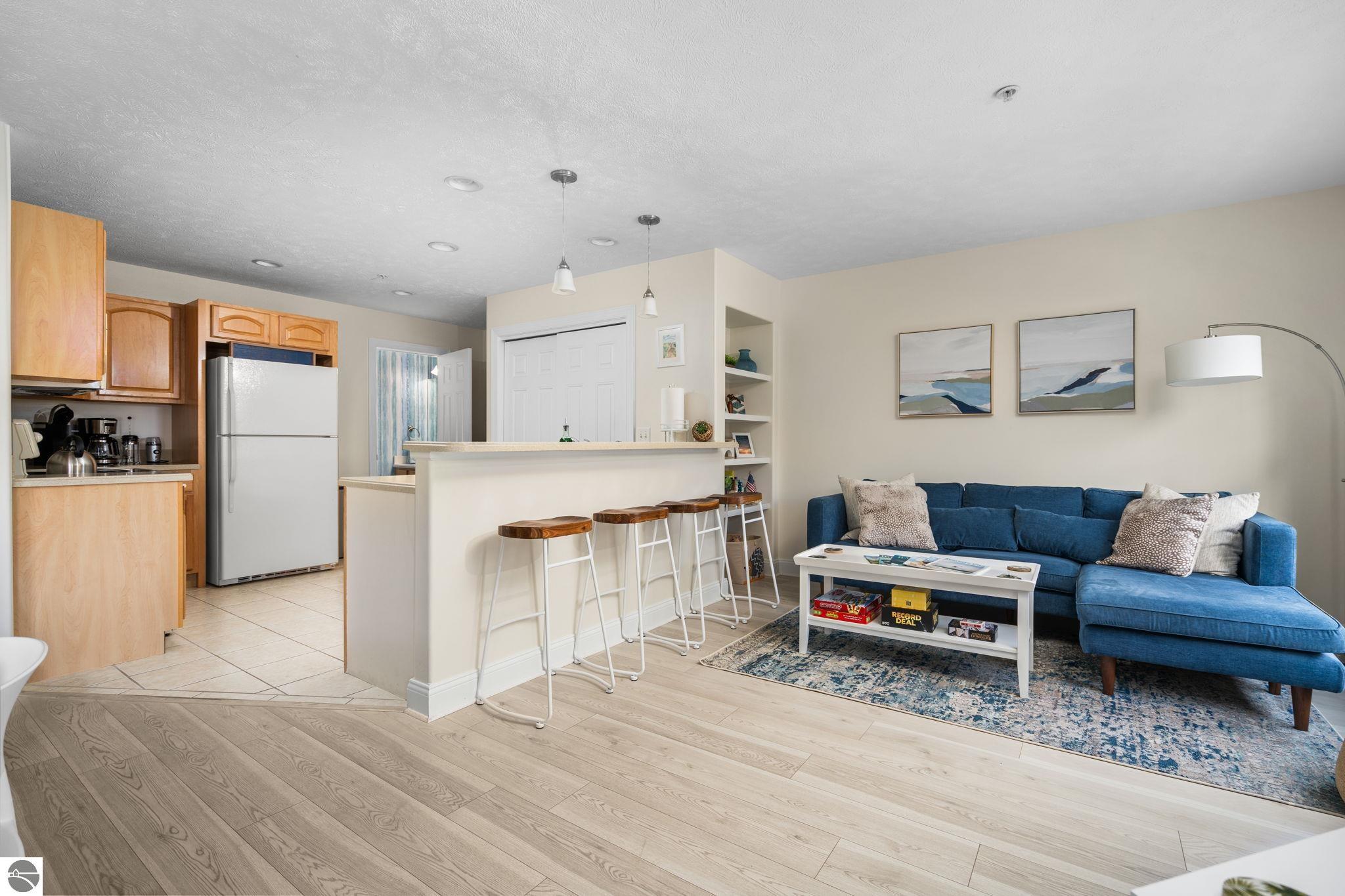 100 Hope Street # 210 Unit: #210