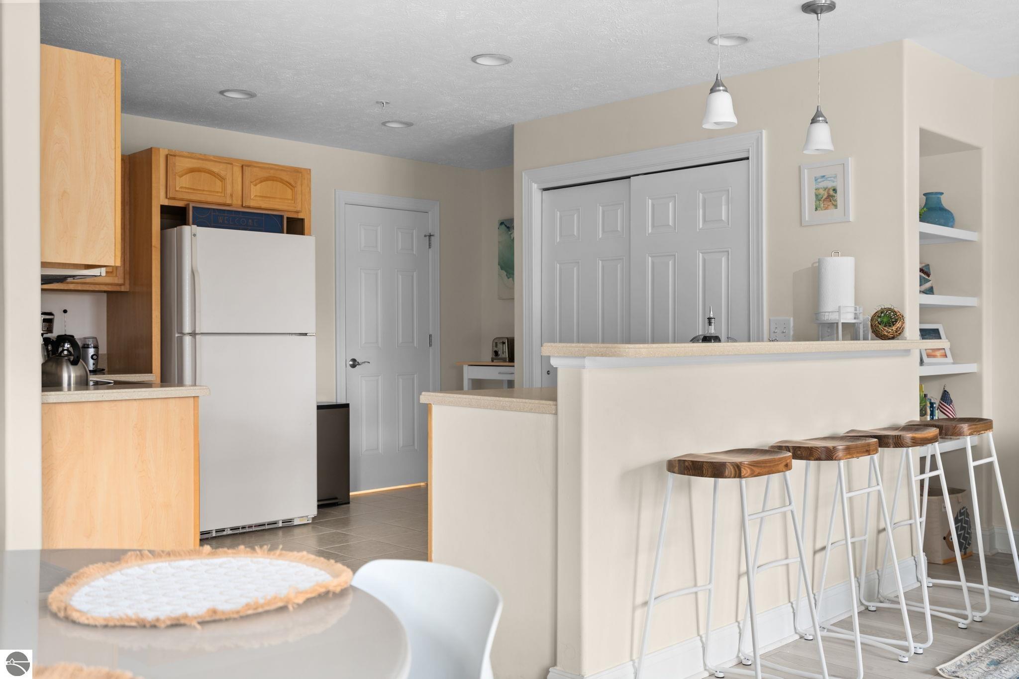 100 Hope Street # 210 Unit: #210
