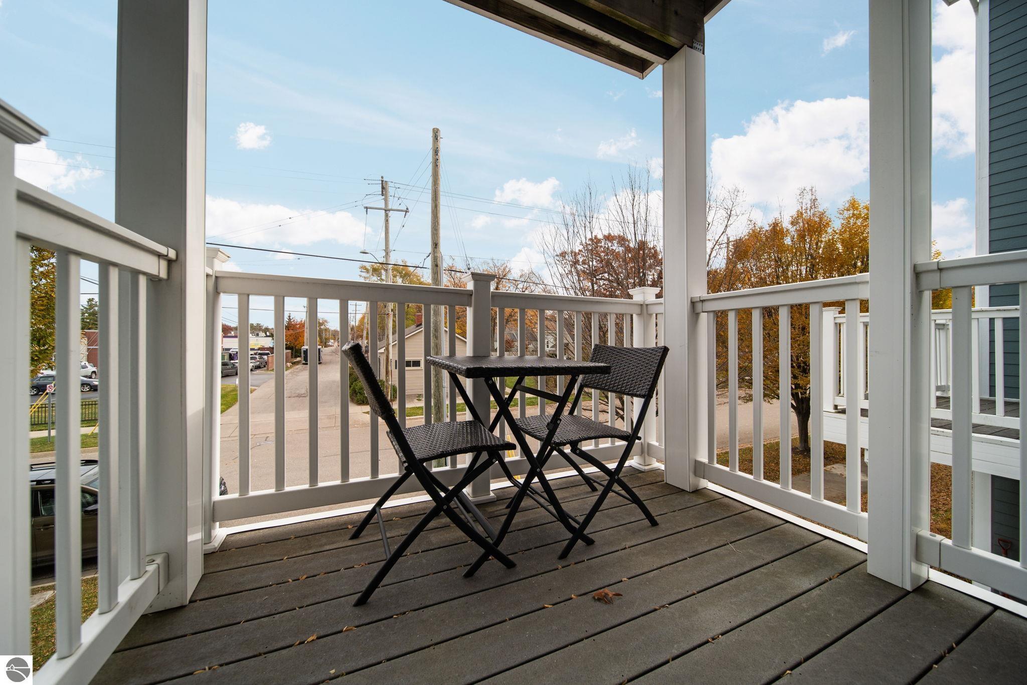 100 Hope Street # 210 Unit: #210