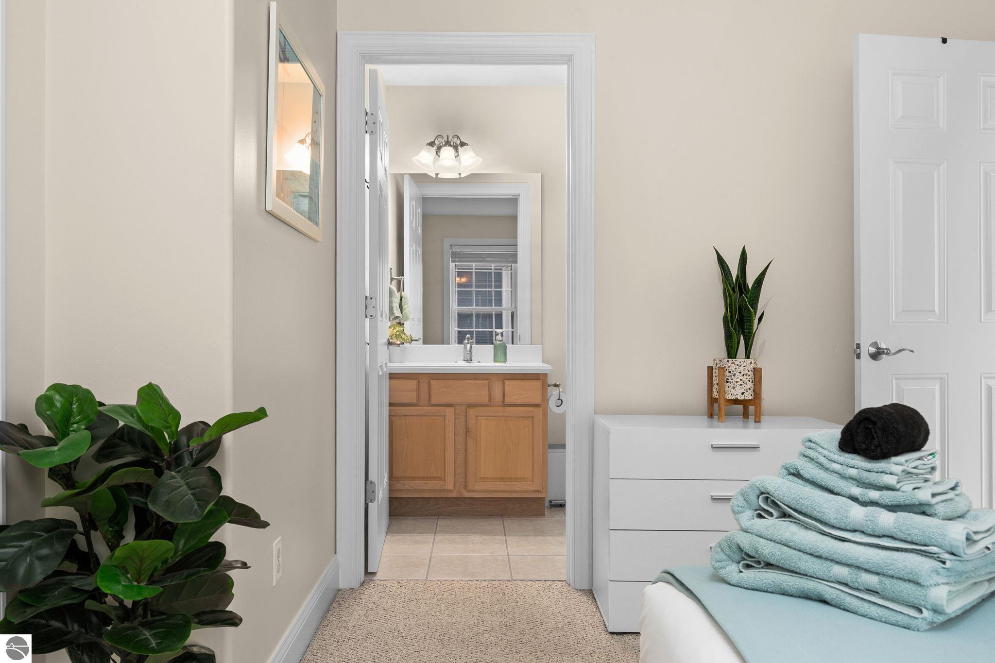 100 Hope Street # 210 Unit: #210