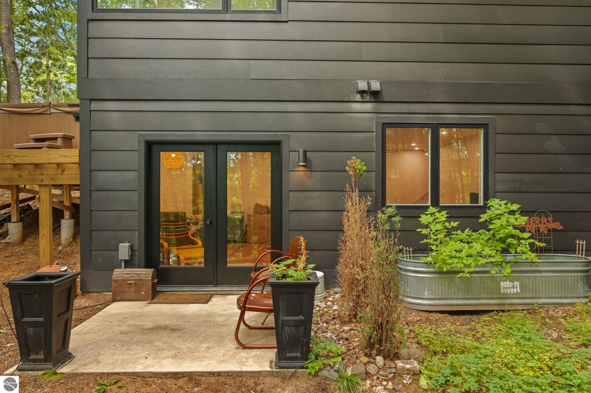 7103 Lake View Ridge