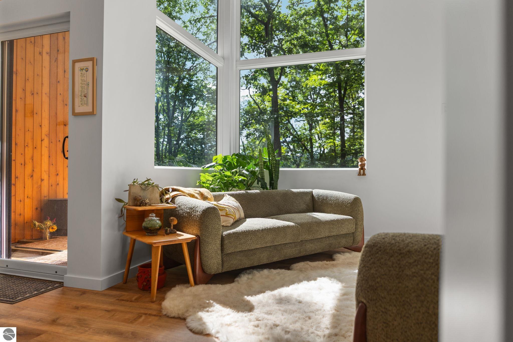 7103 Lake View Ridge