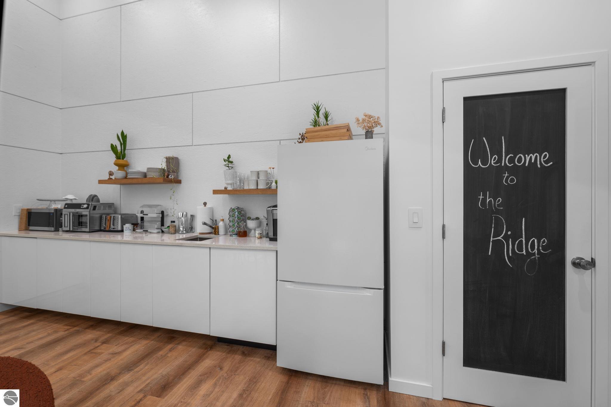7103 Lake View Ridge