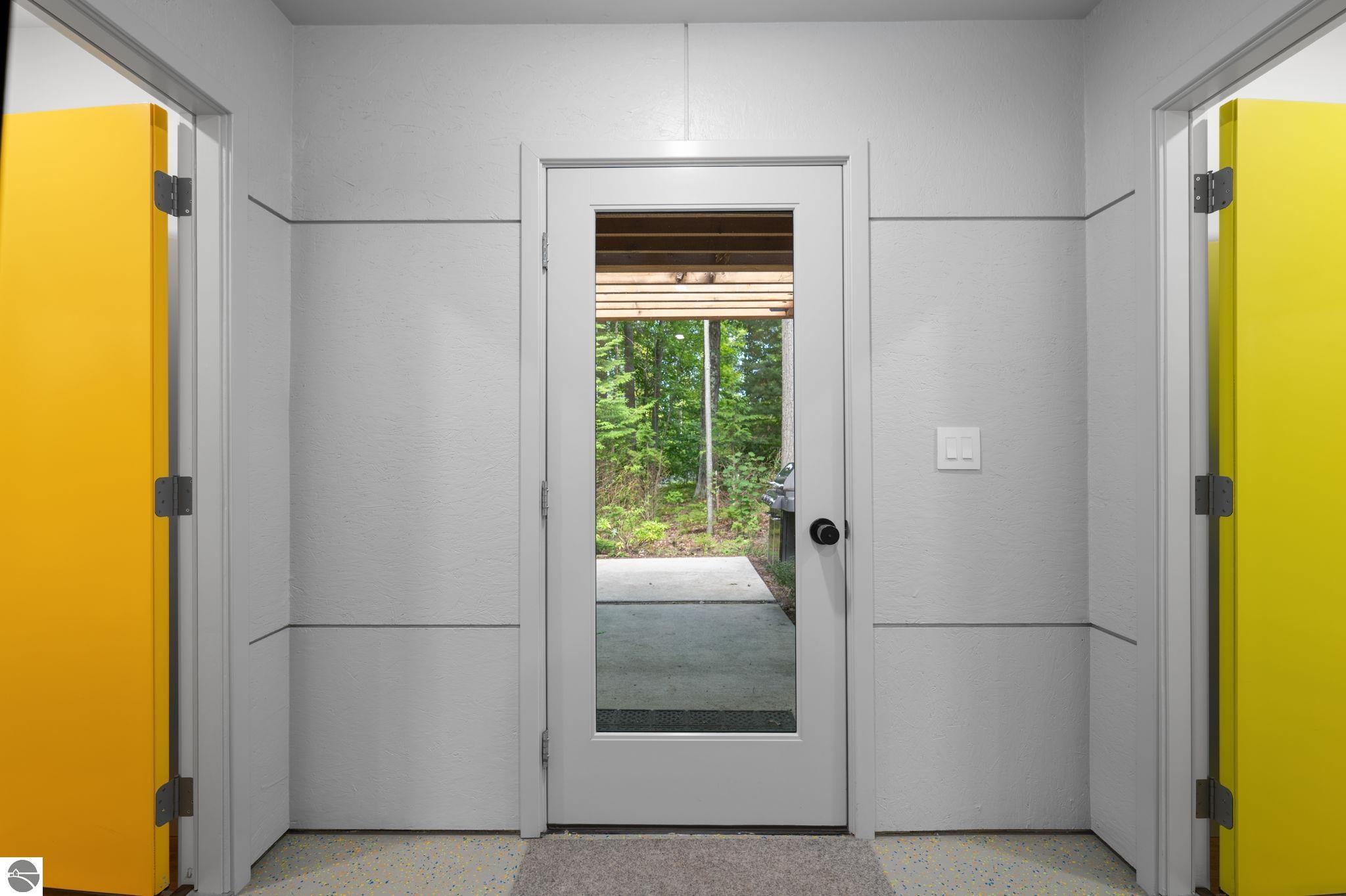 7103 Lake View Ridge