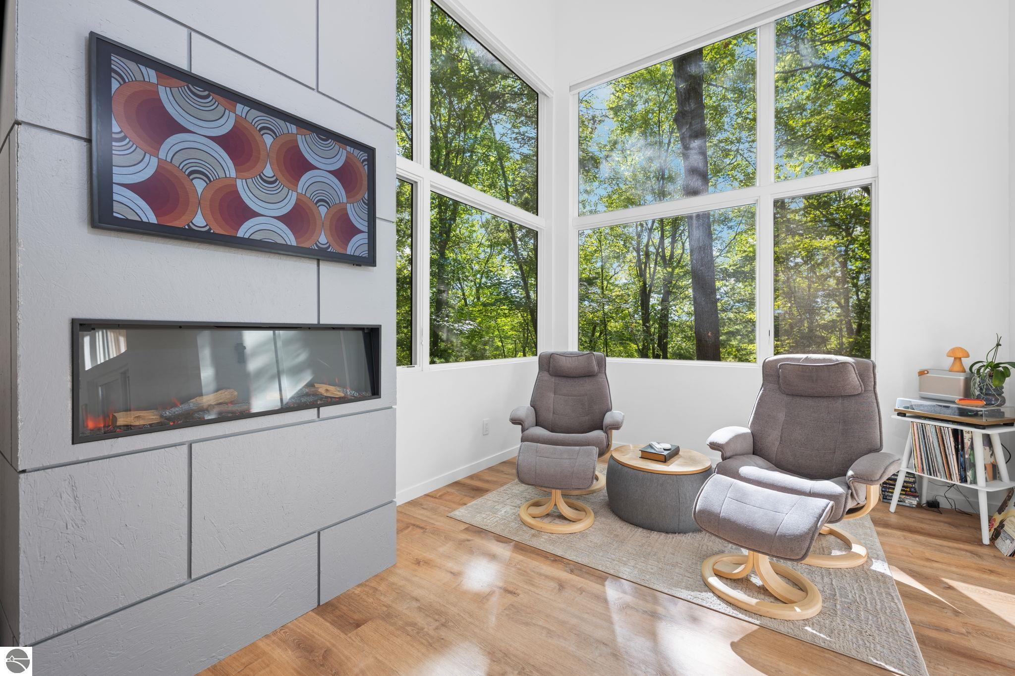 7103 Lake View Ridge