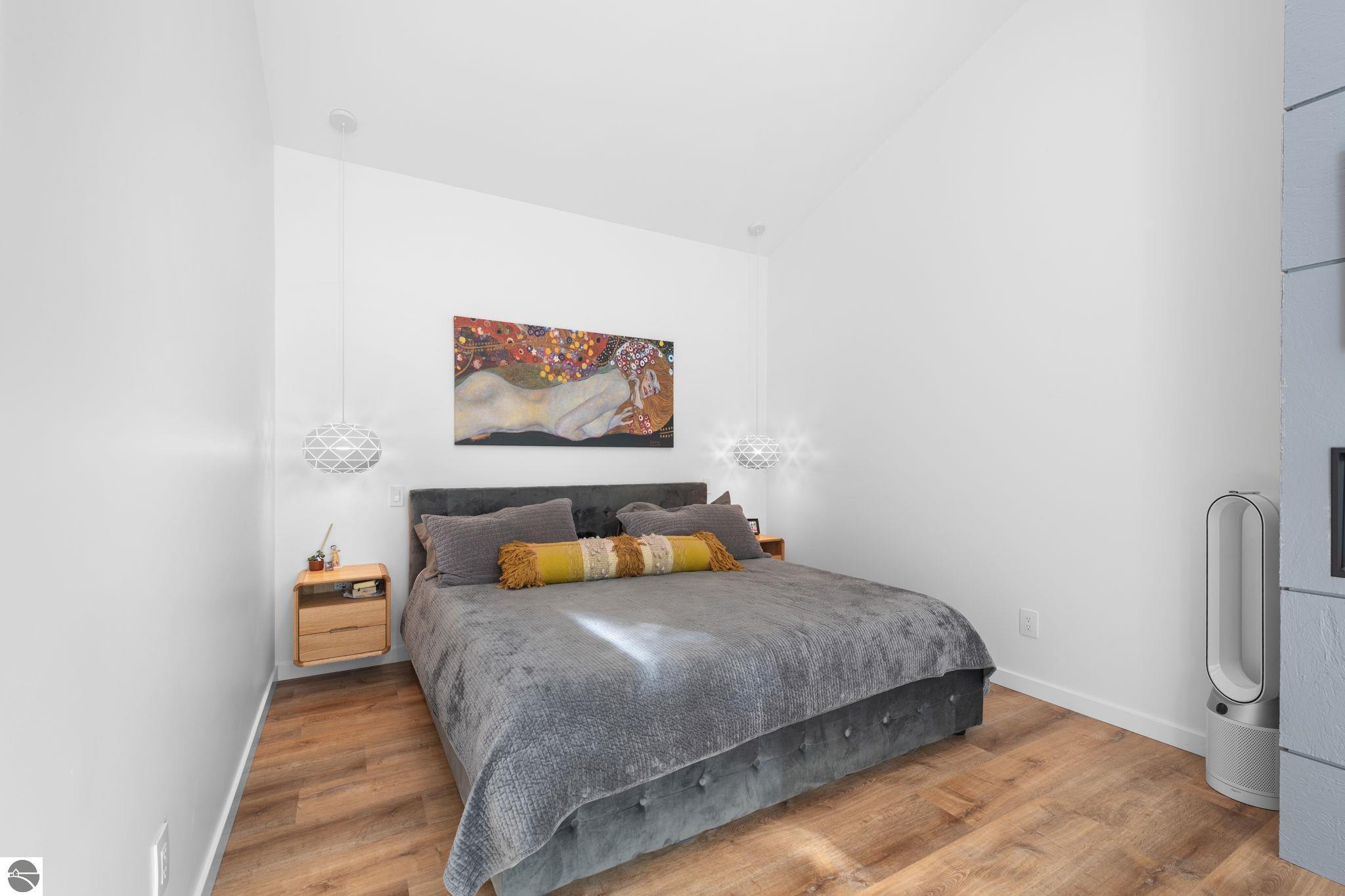 7103 Lake View Ridge