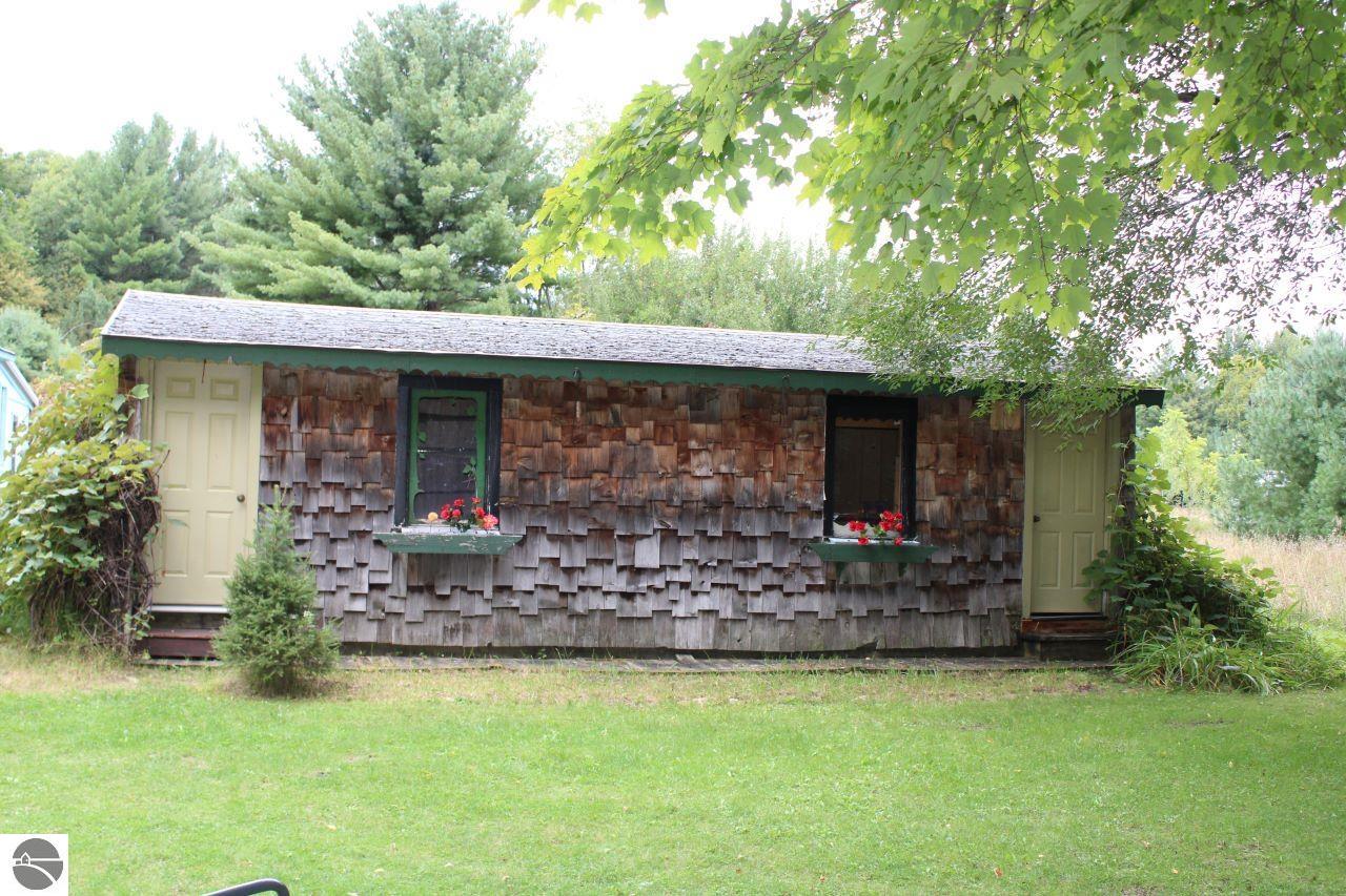 3989 SE Tyler Road