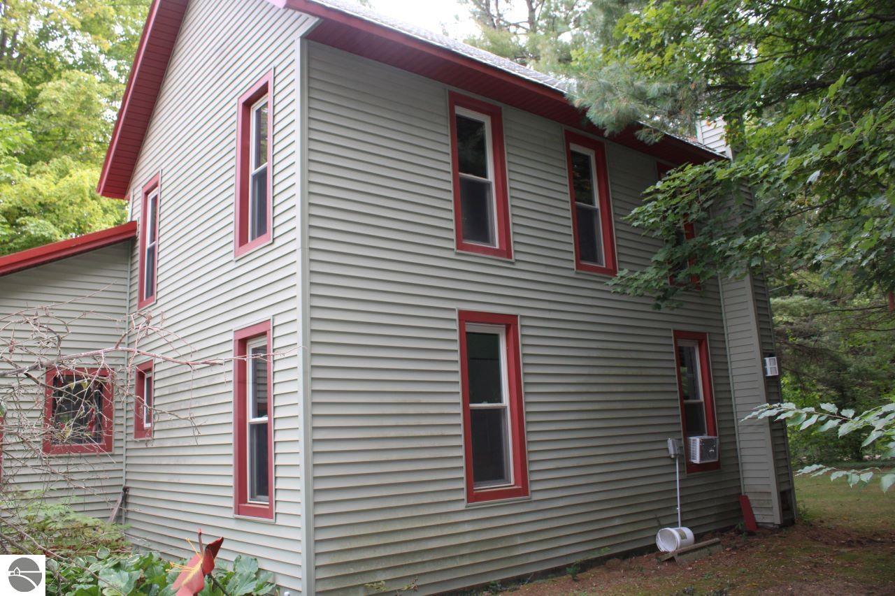 3989 SE Tyler Road