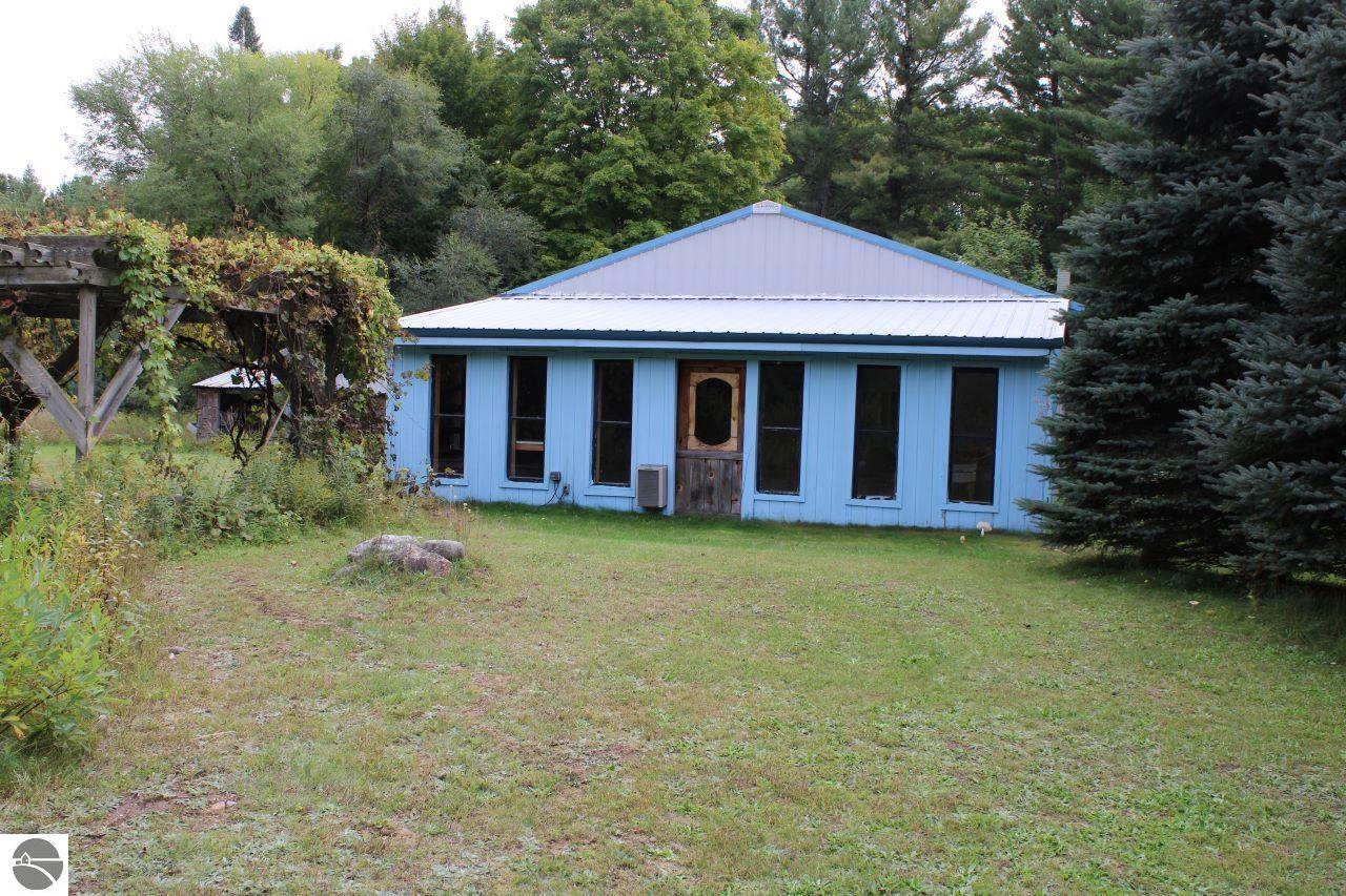 3989 SE Tyler Road