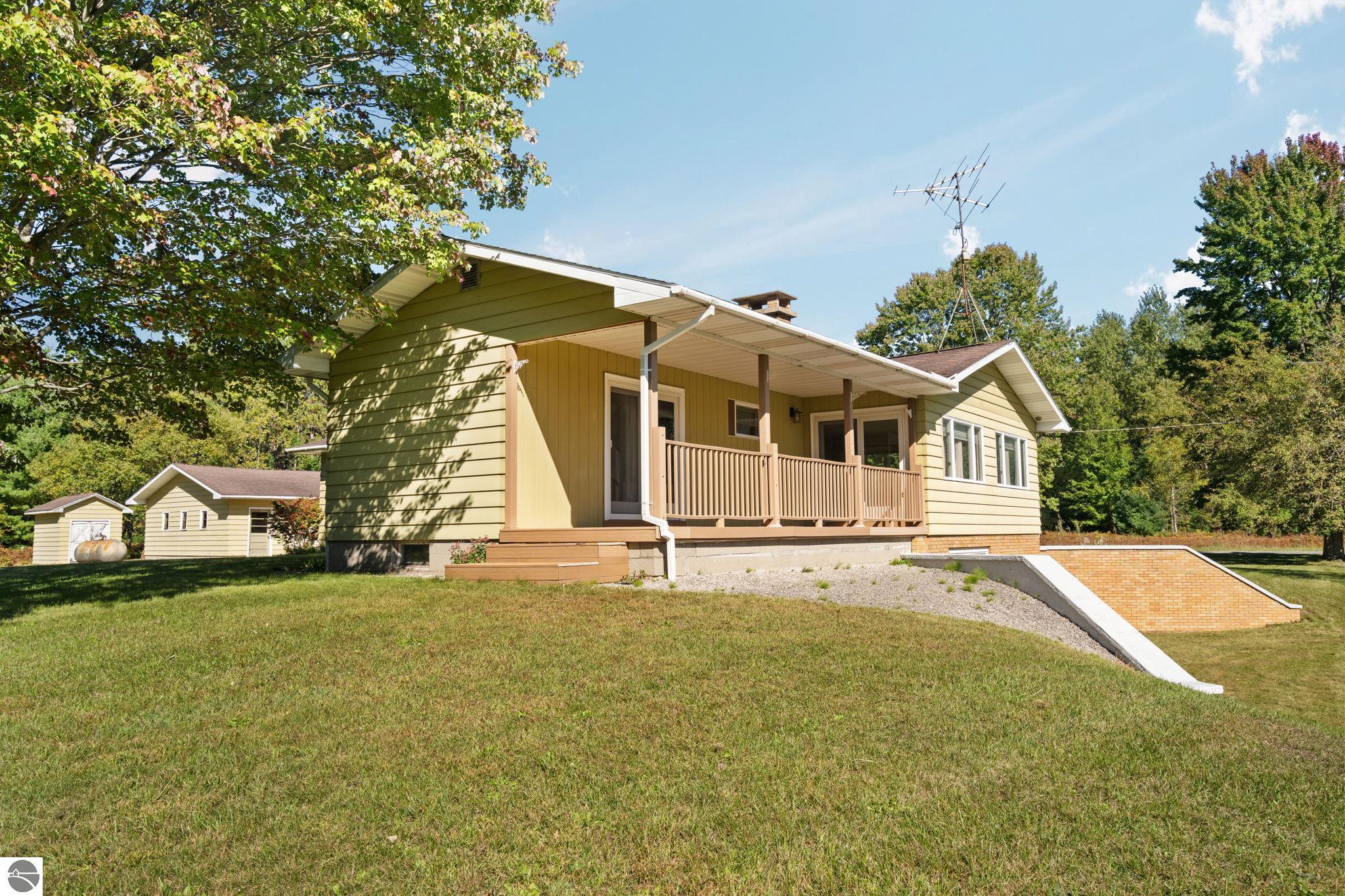 4200 Crofton Road, SW