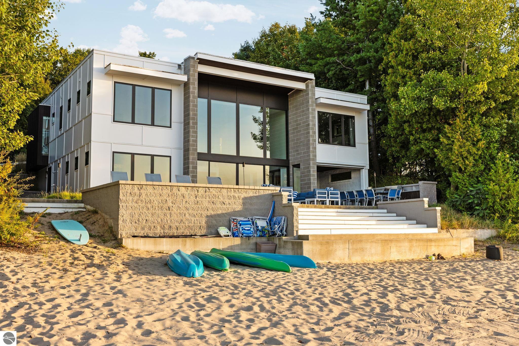 8871 Birchview Drive