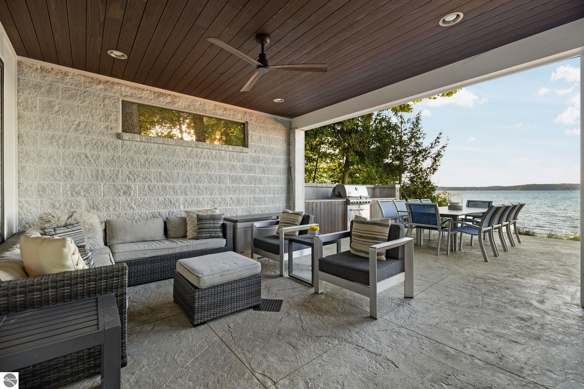 8871 Birchview Drive