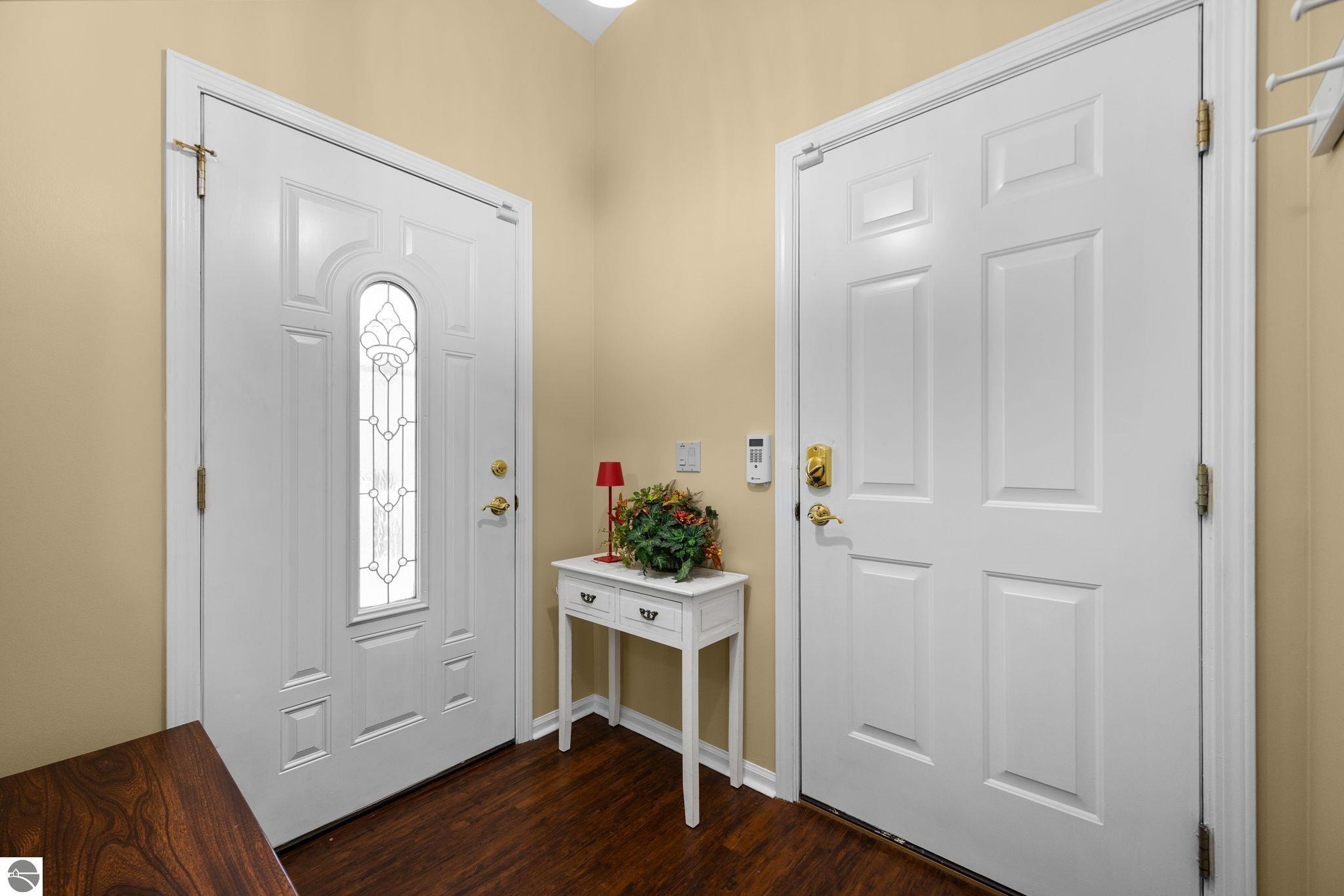 2084 Landview Drive