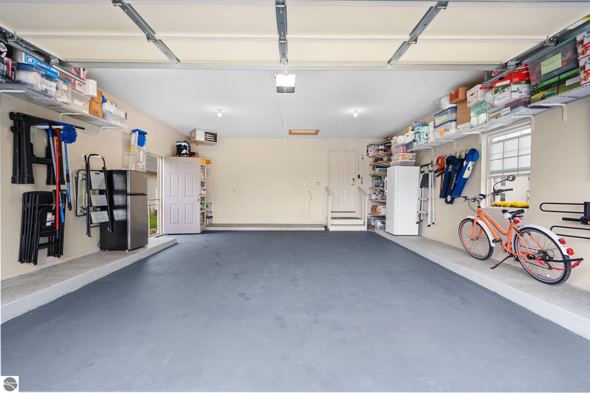 2084 Landview Drive