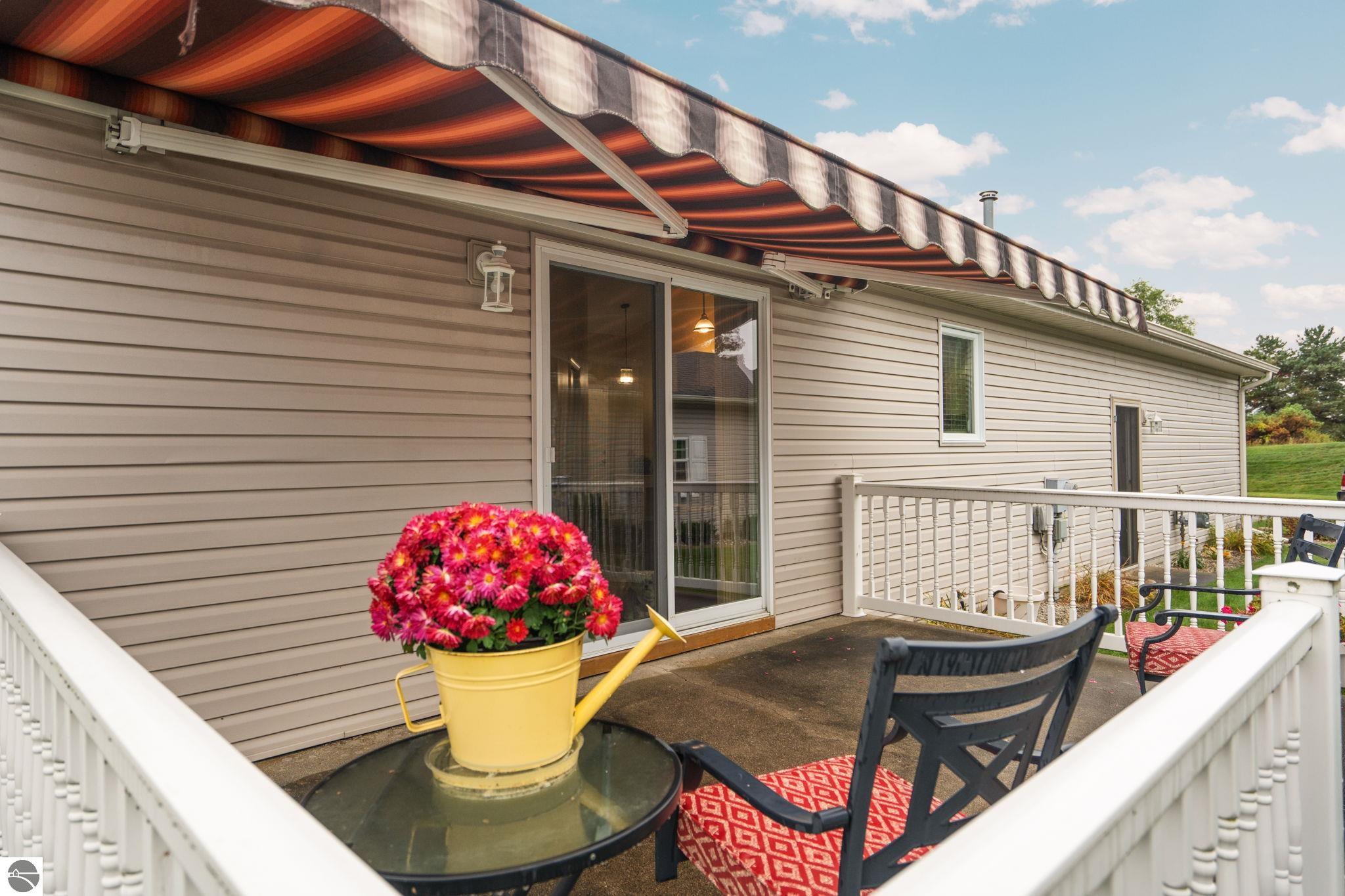 2084 Landview Drive