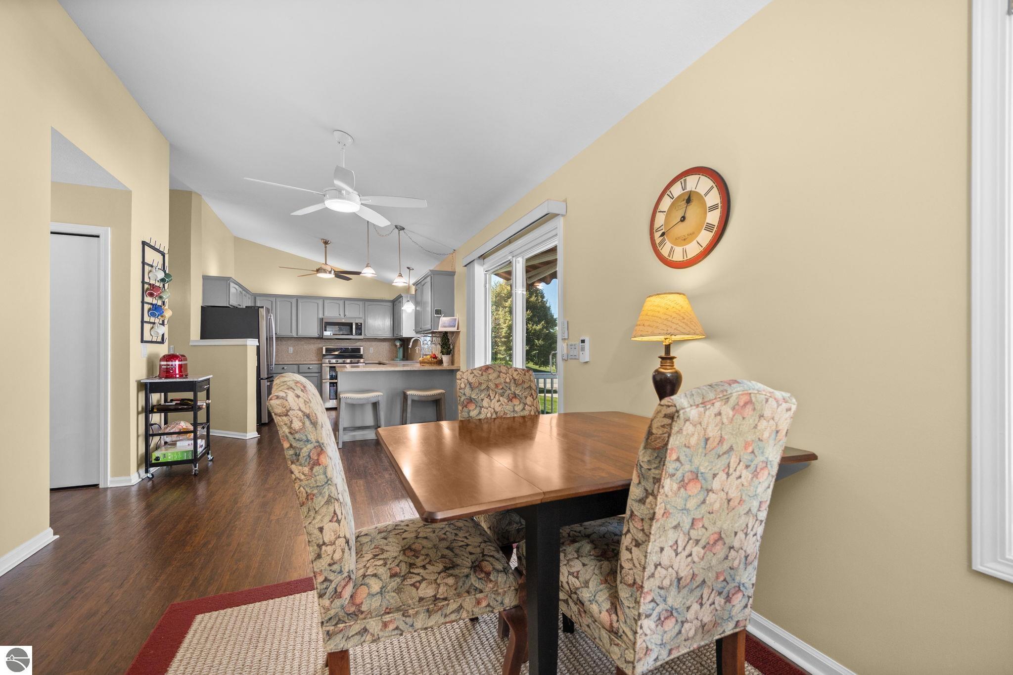 2084 Landview Drive