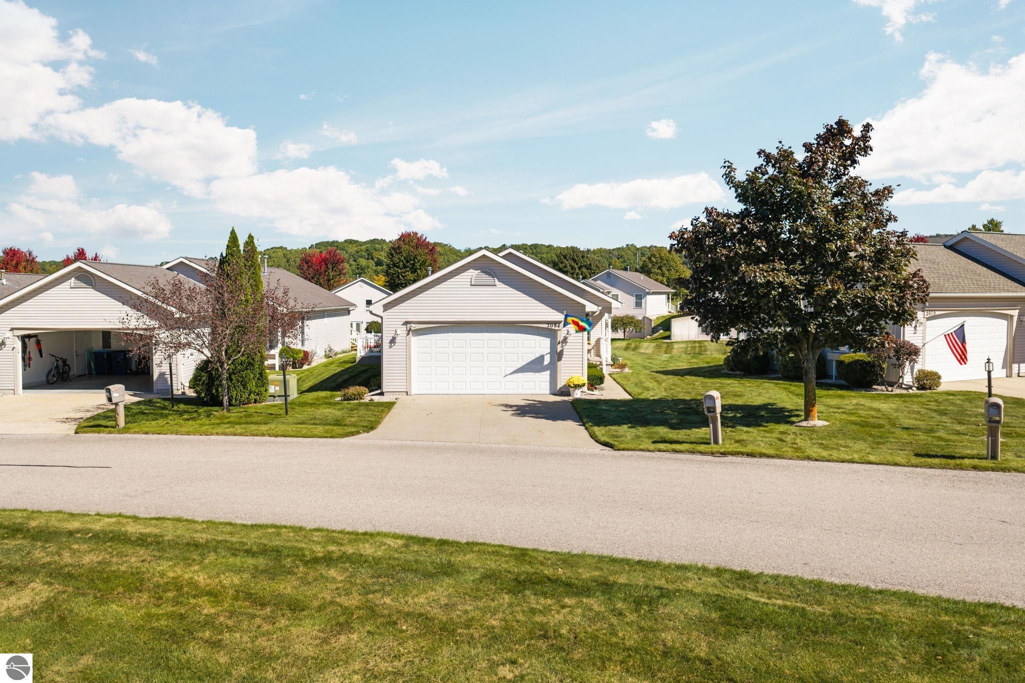 2084 Landview Drive