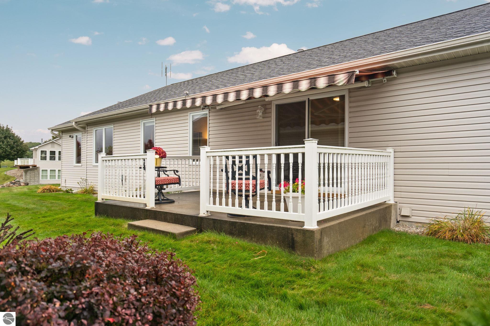 2084 Landview Drive