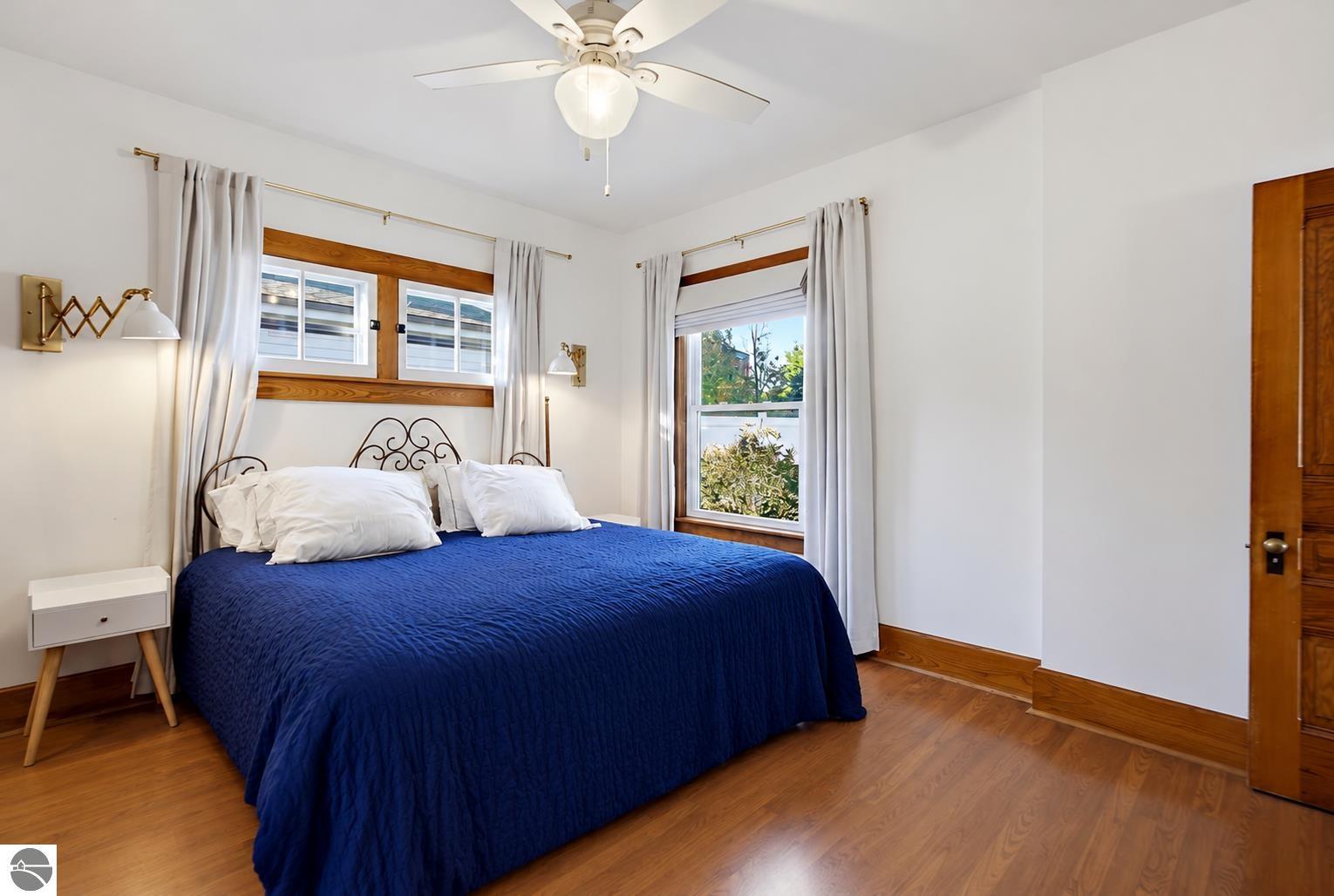 221 Boardman Avenue