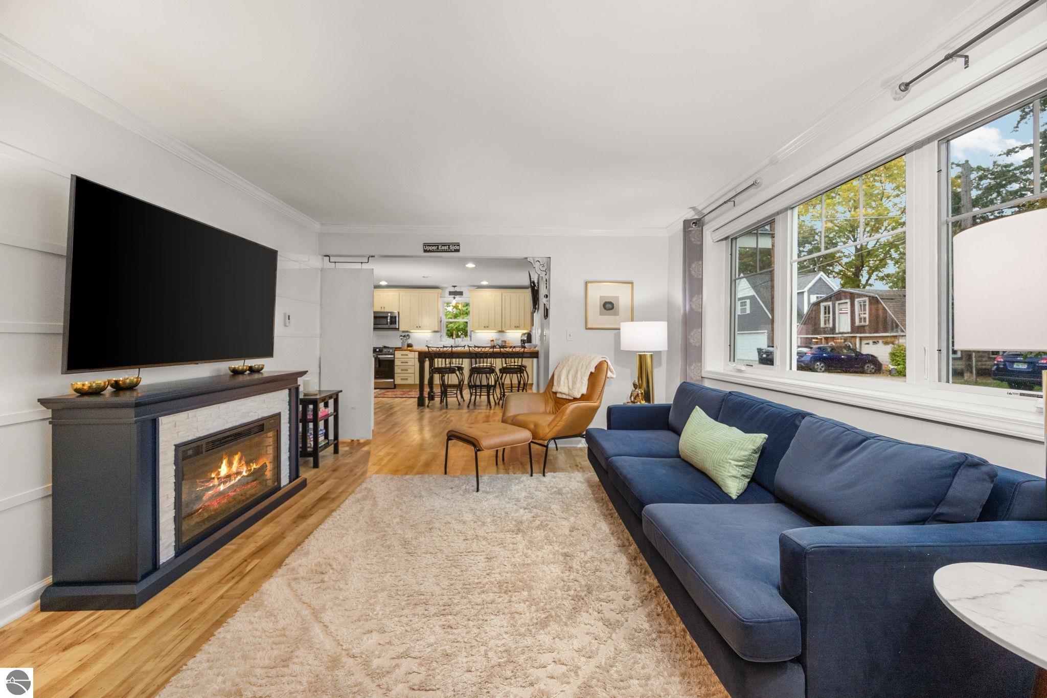 814 Locust Street