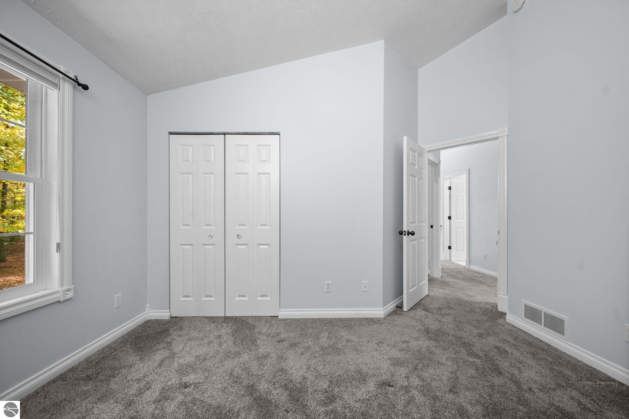 5219 Timber Point Trail