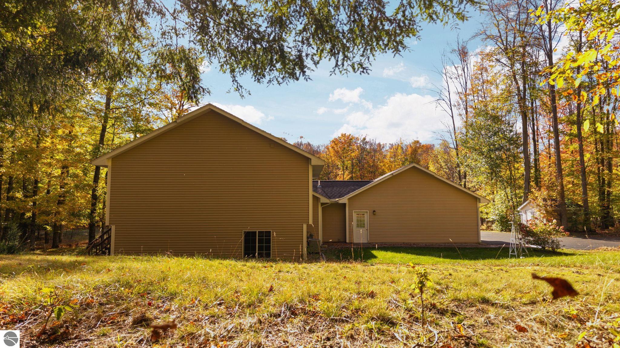 5219 Timber Point Trail