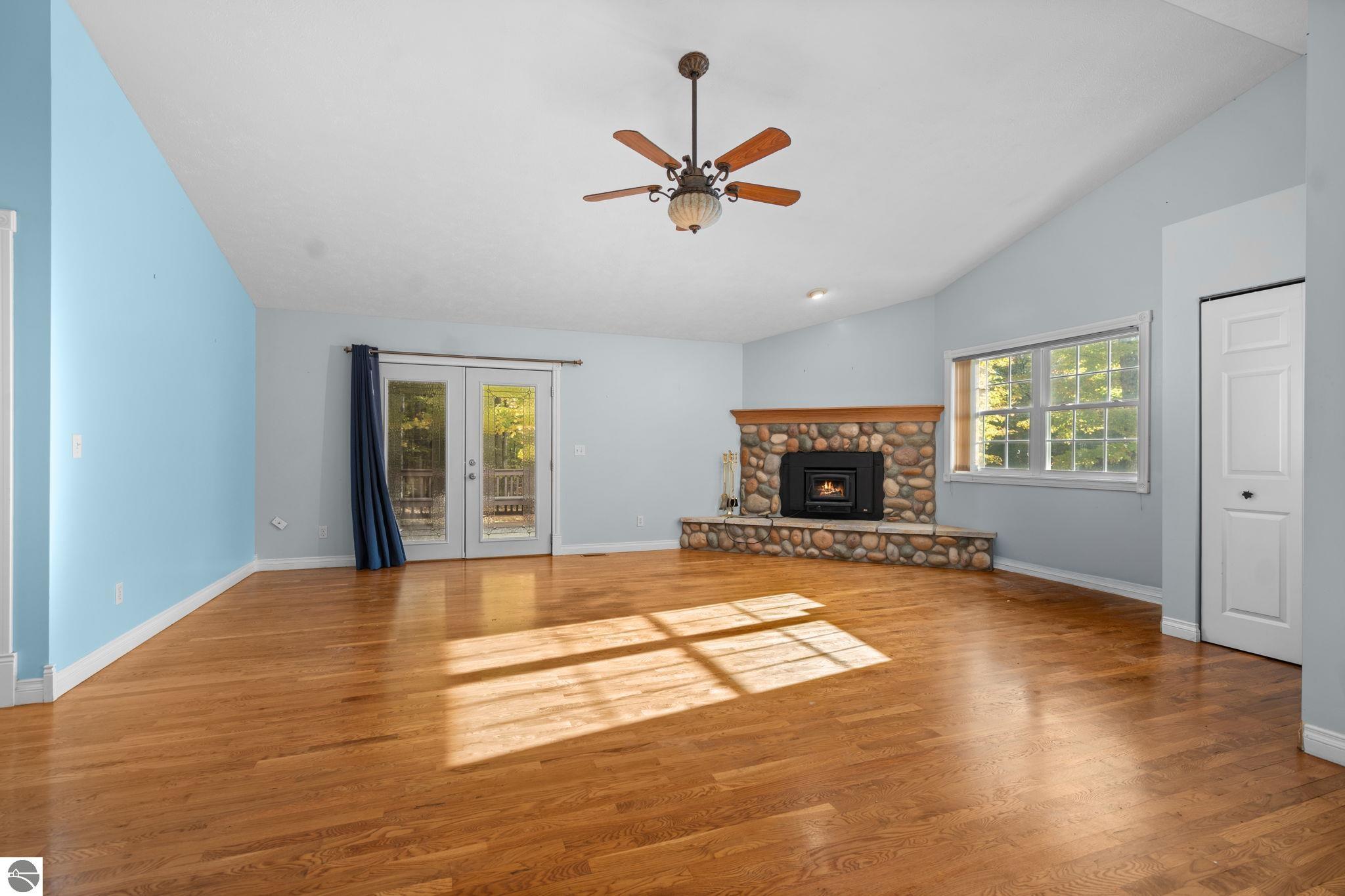 5219 Timber Point Trail