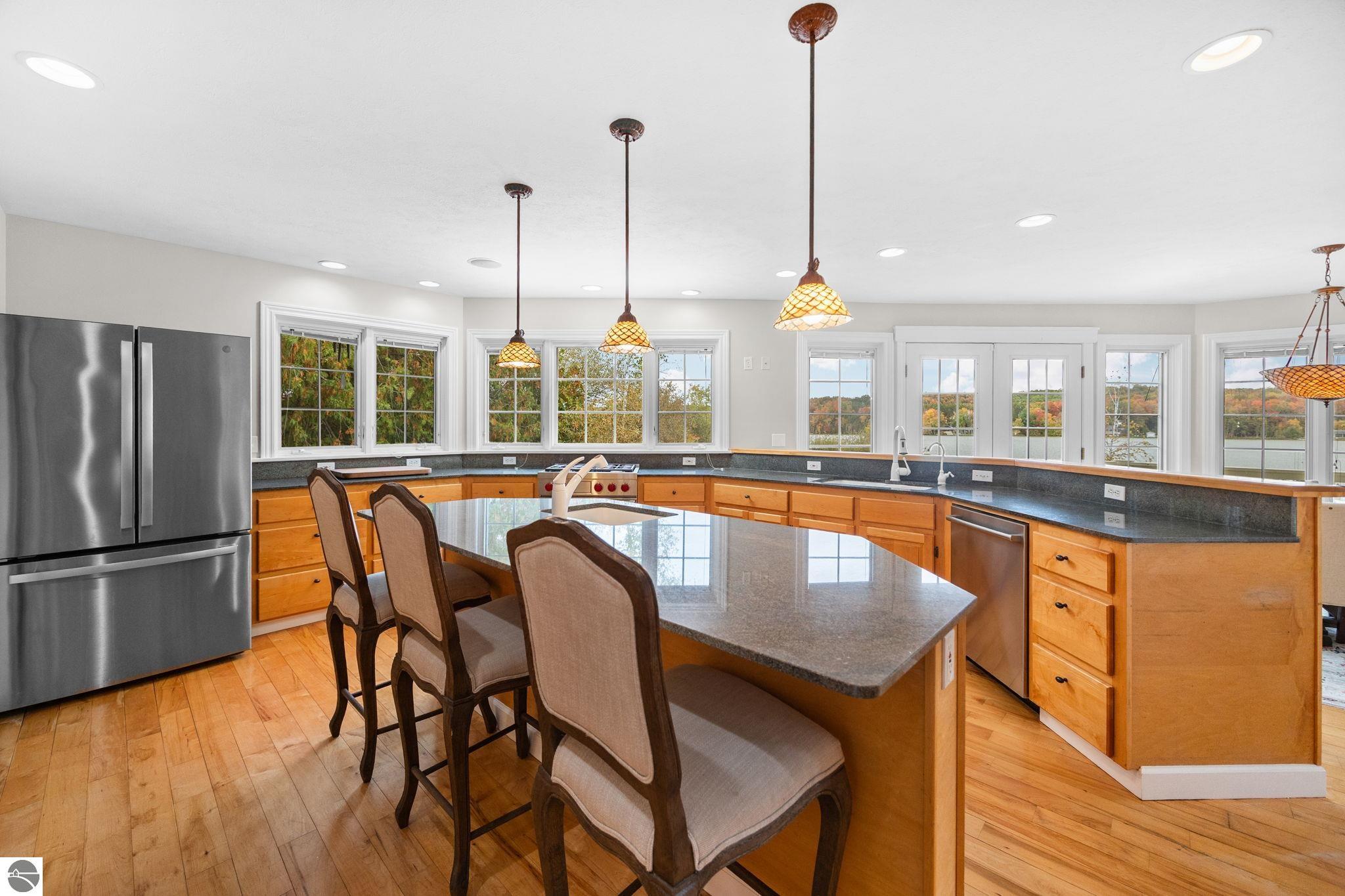 561 S Lake Shore Drive