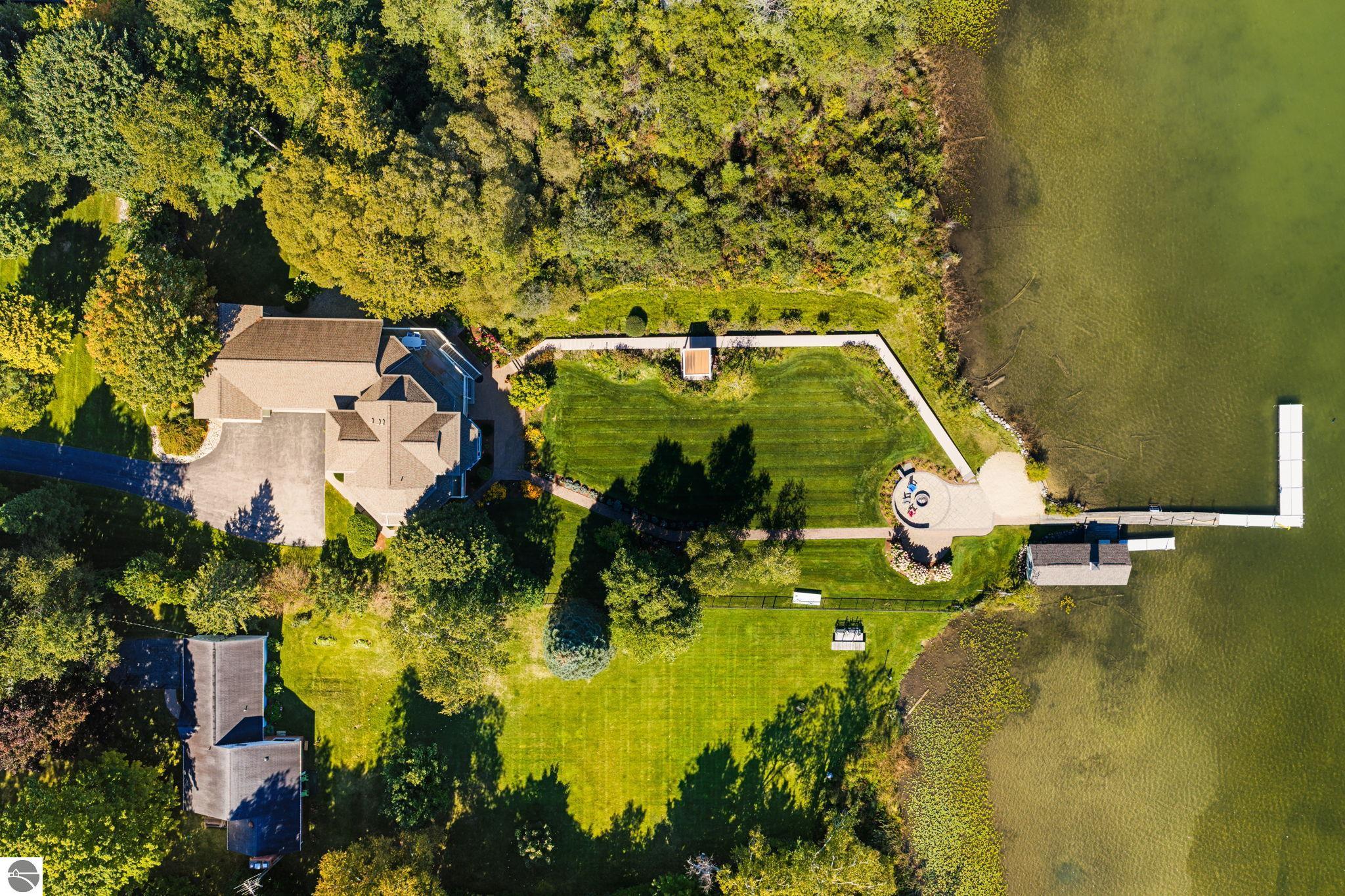 561 S Lake Shore Drive