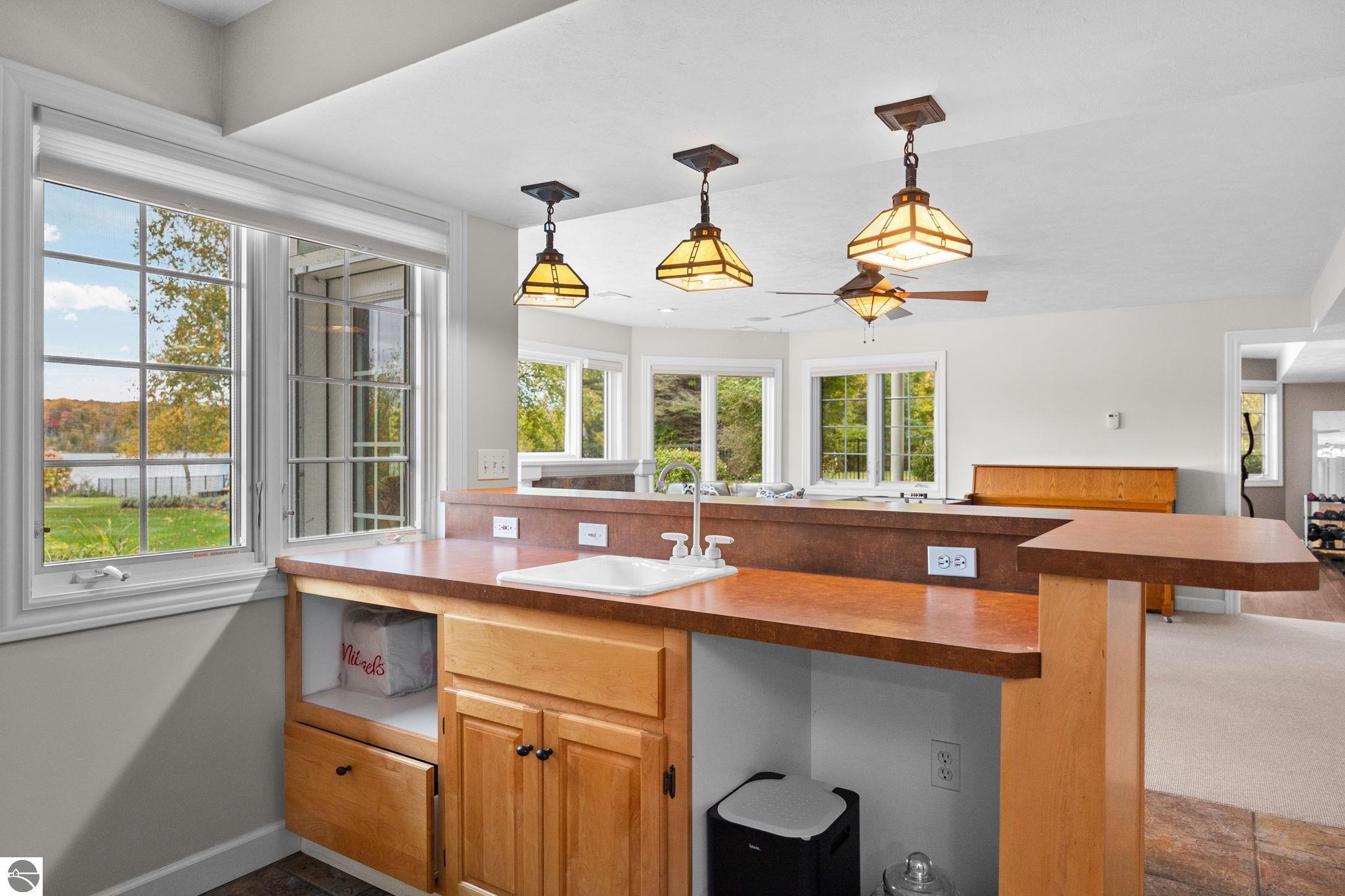 561 S Lake Shore Drive