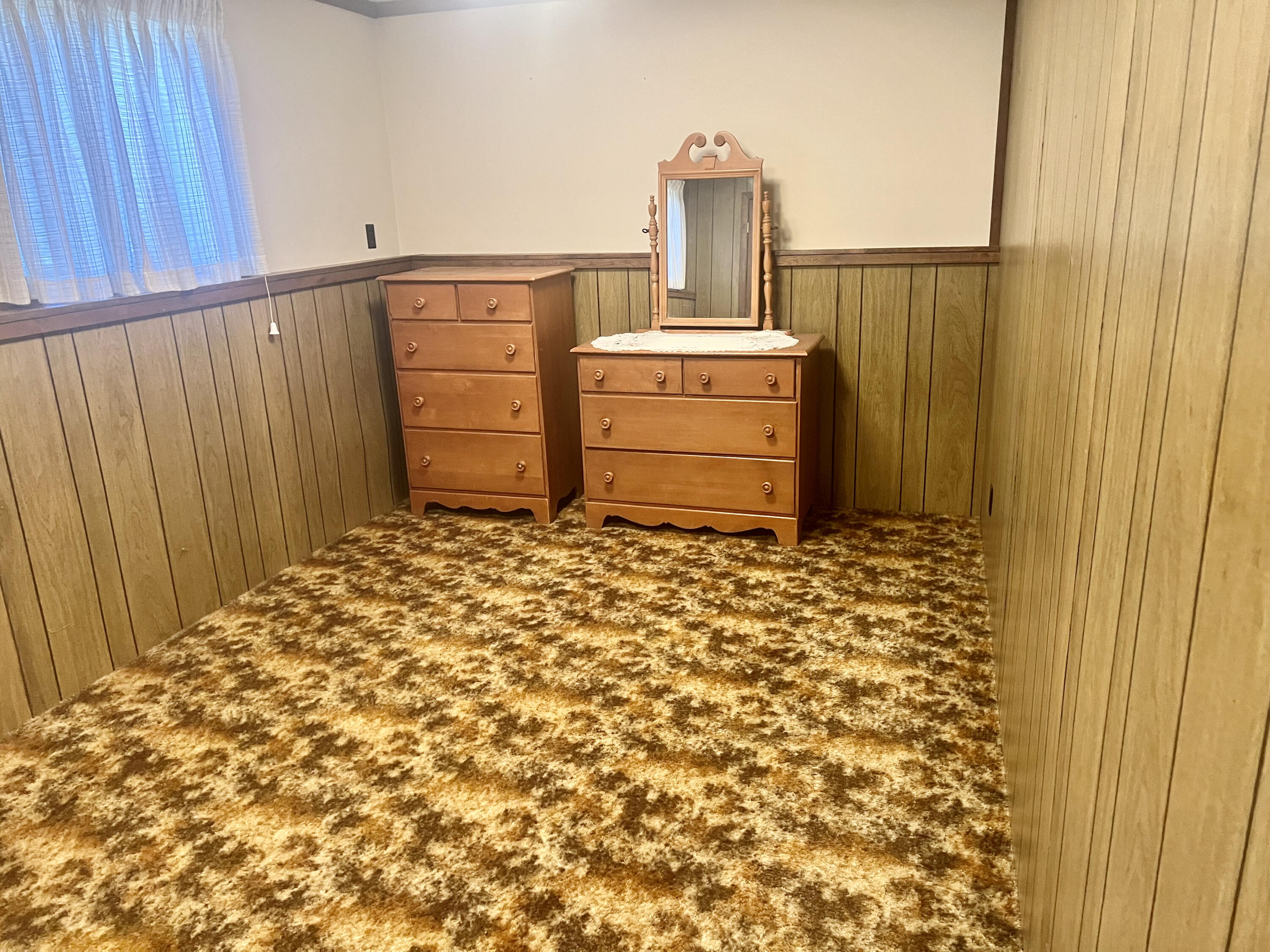 1233 Glenn Road