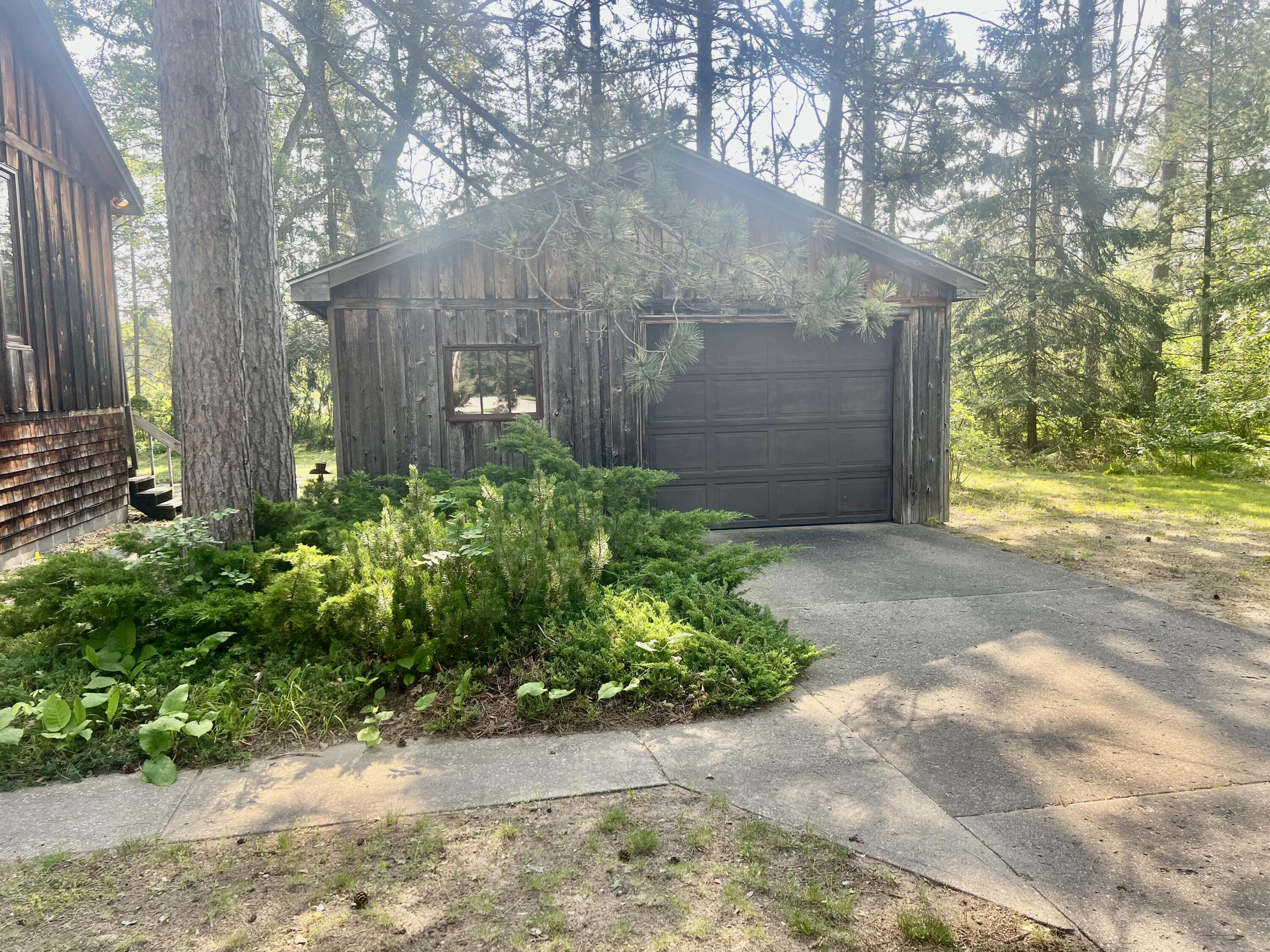 1233 Glenn Road