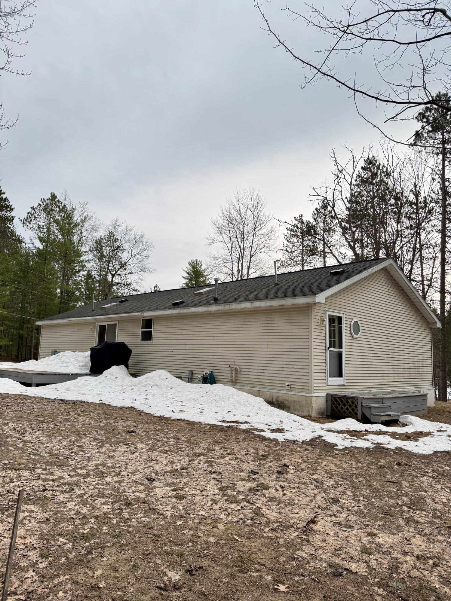 445 Darwin Avenue, NE