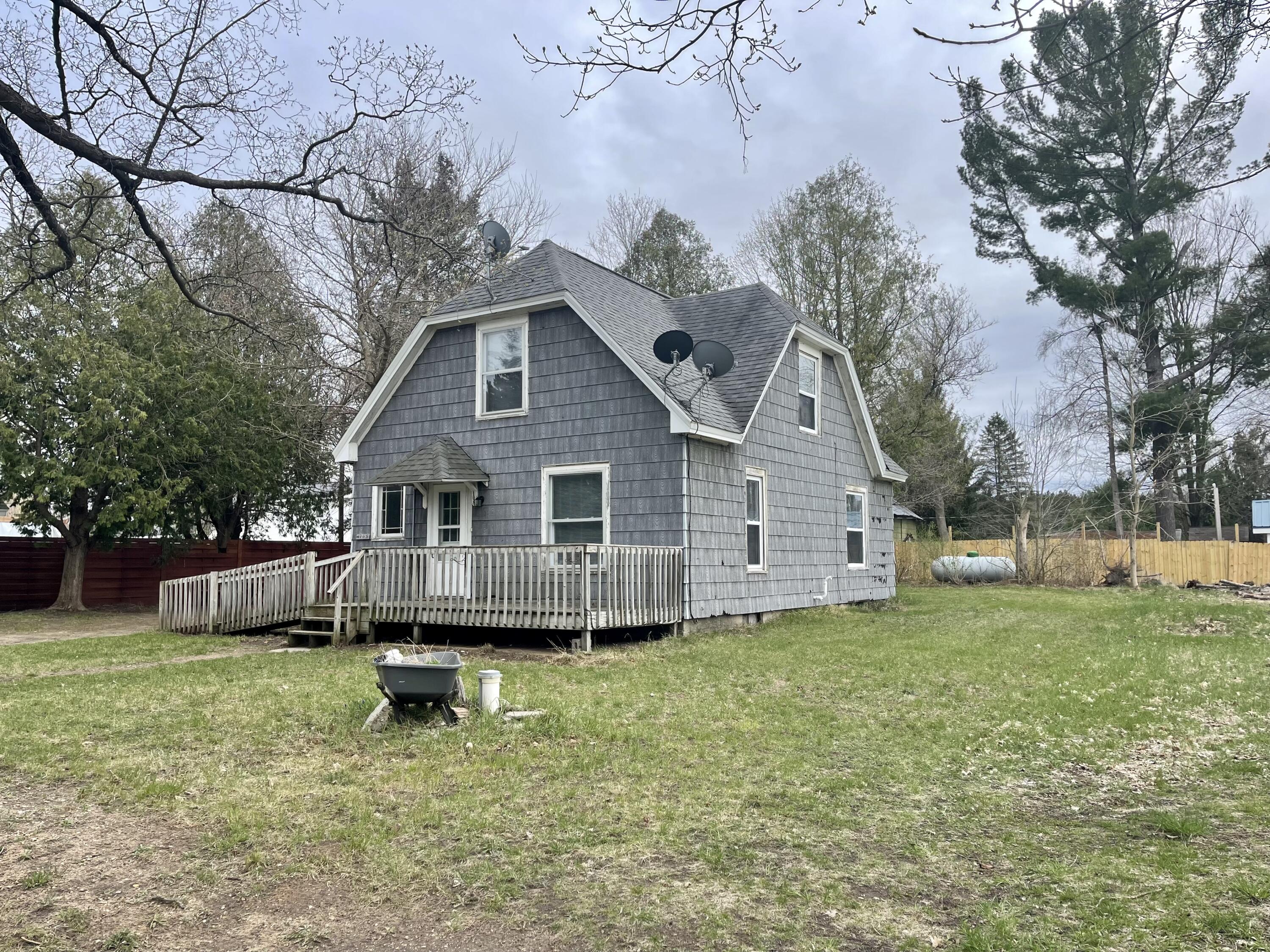 108 E Church St. Street